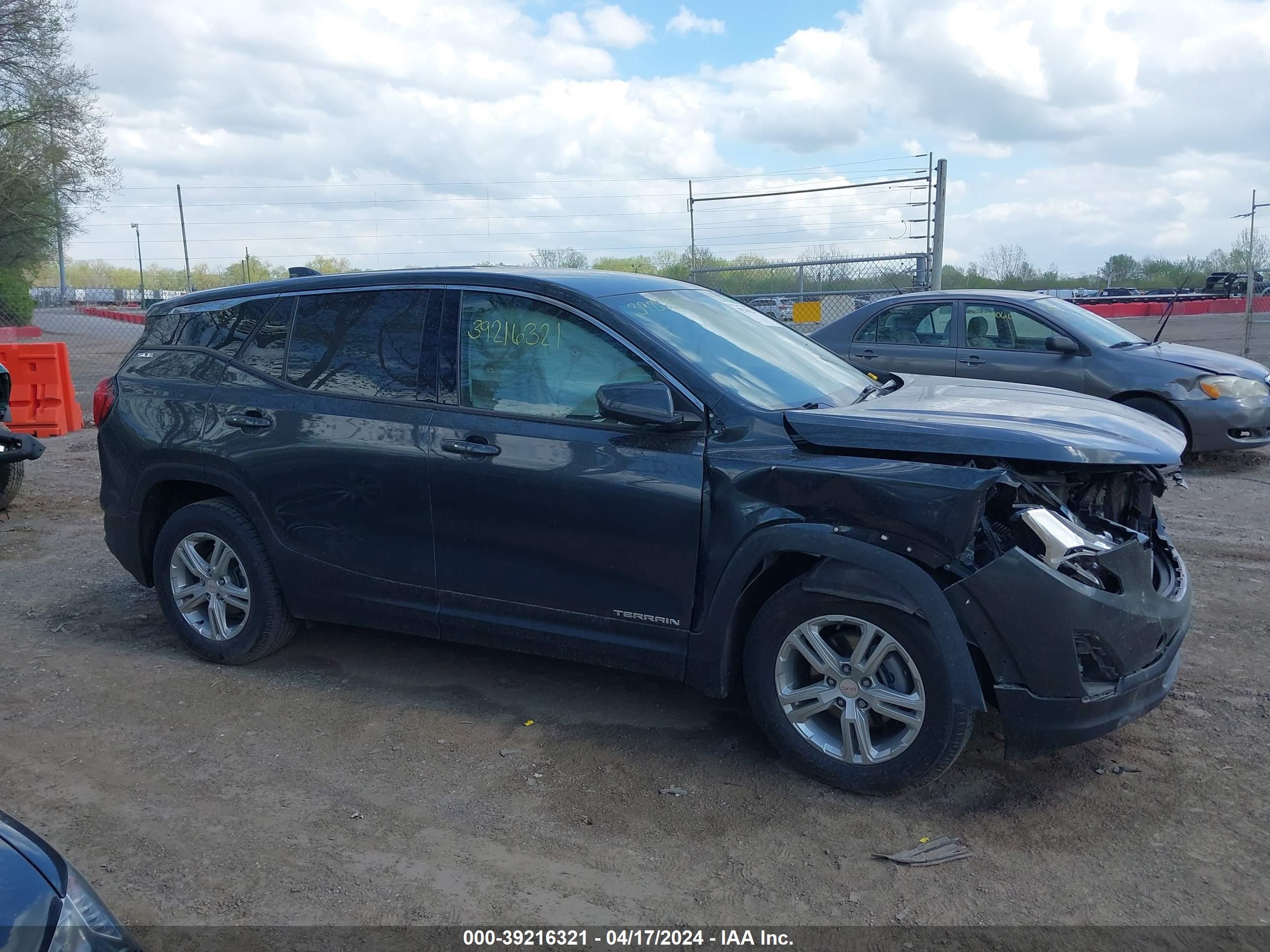 2019 GMC Terrain Sle vin: 3GKALMEV5KL329990