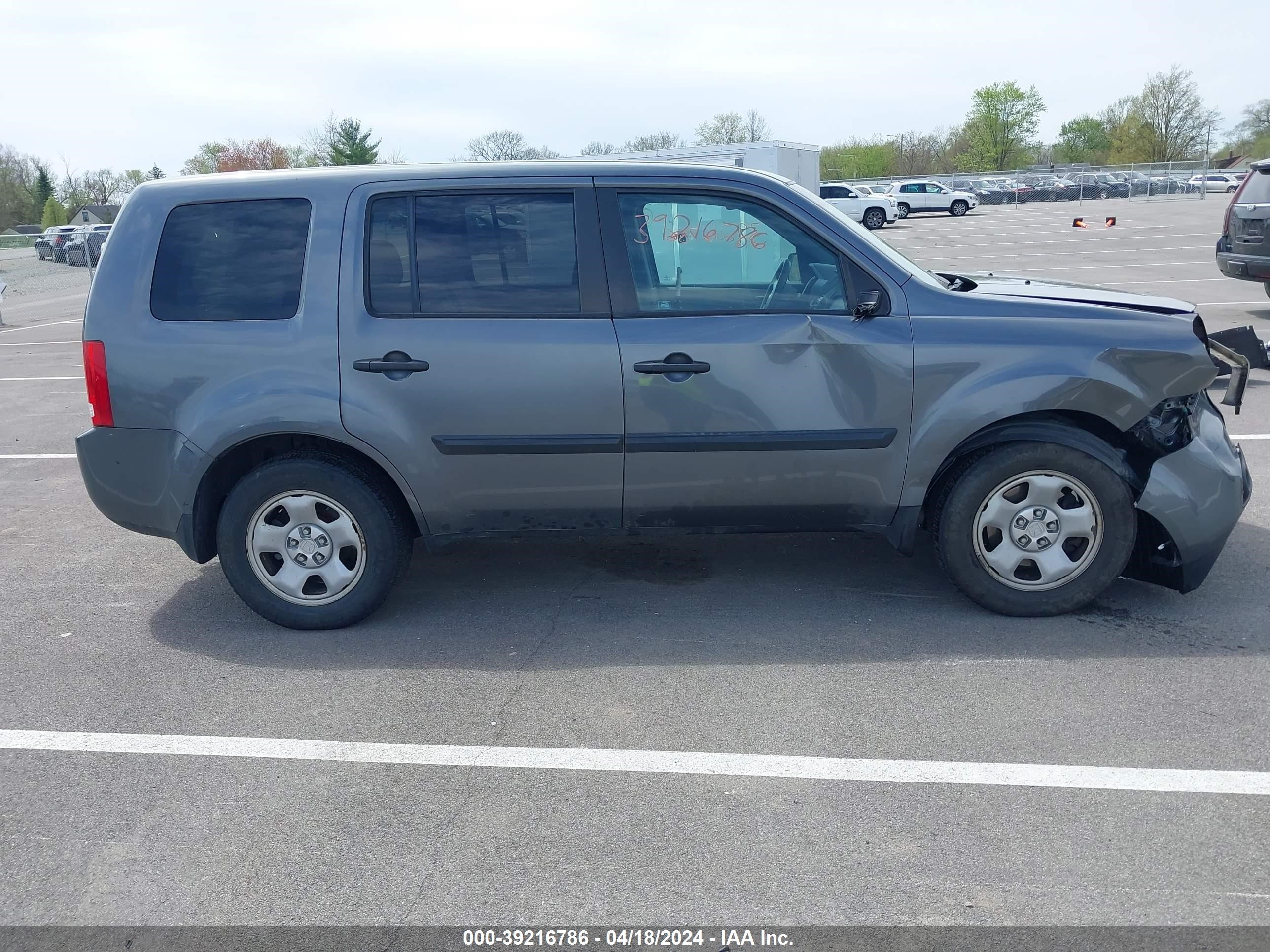 2012 Honda Pilot Lx vin: 5FNYF4H29CB015360