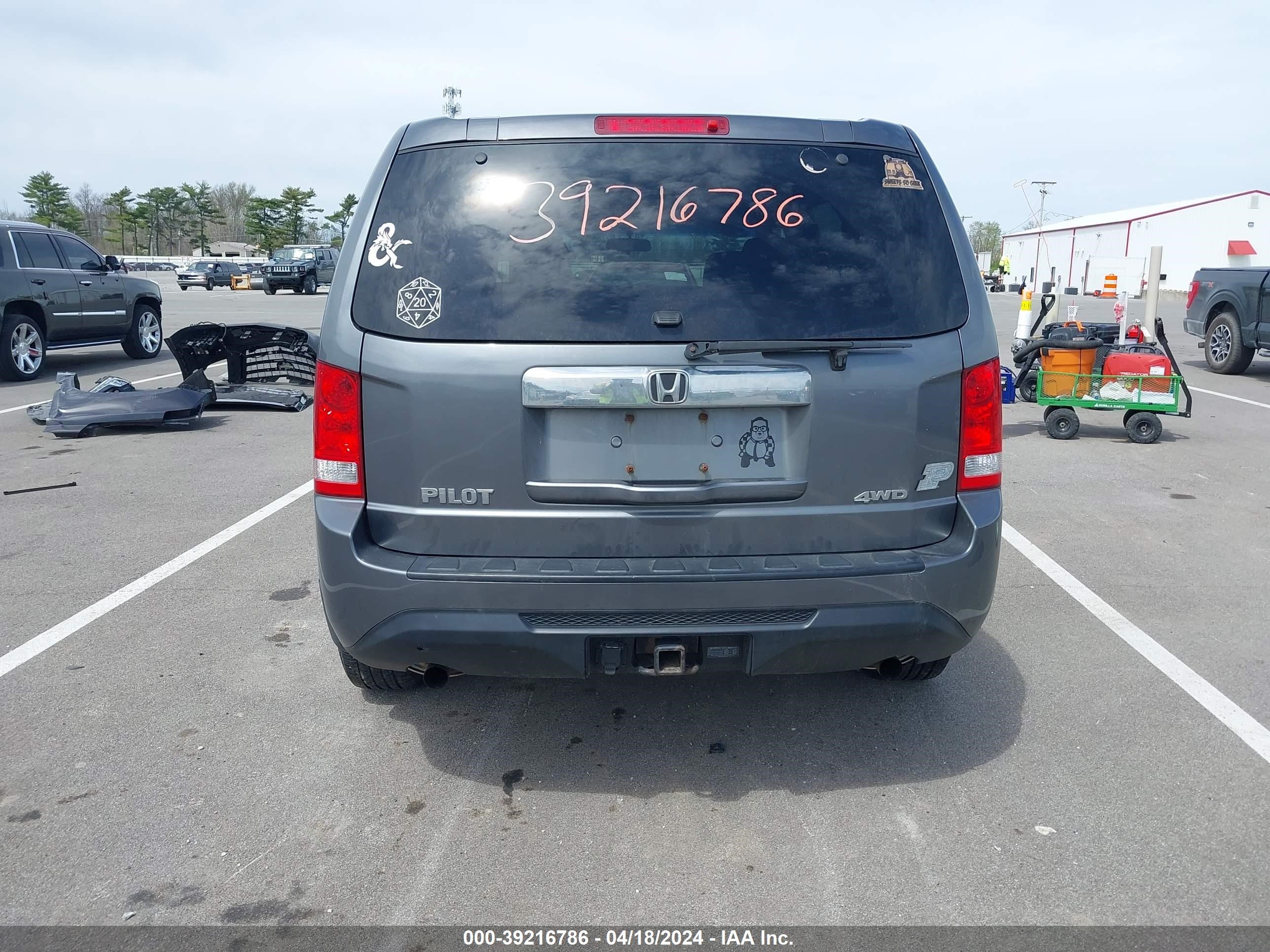 2012 Honda Pilot Lx vin: 5FNYF4H29CB015360