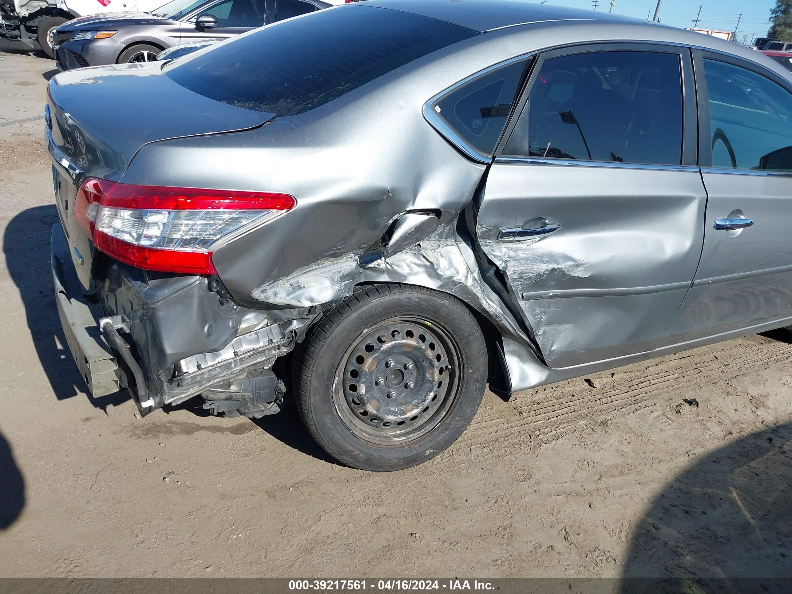 2014 Nissan Sentra S vin: 3N1AB7AP8EL685560