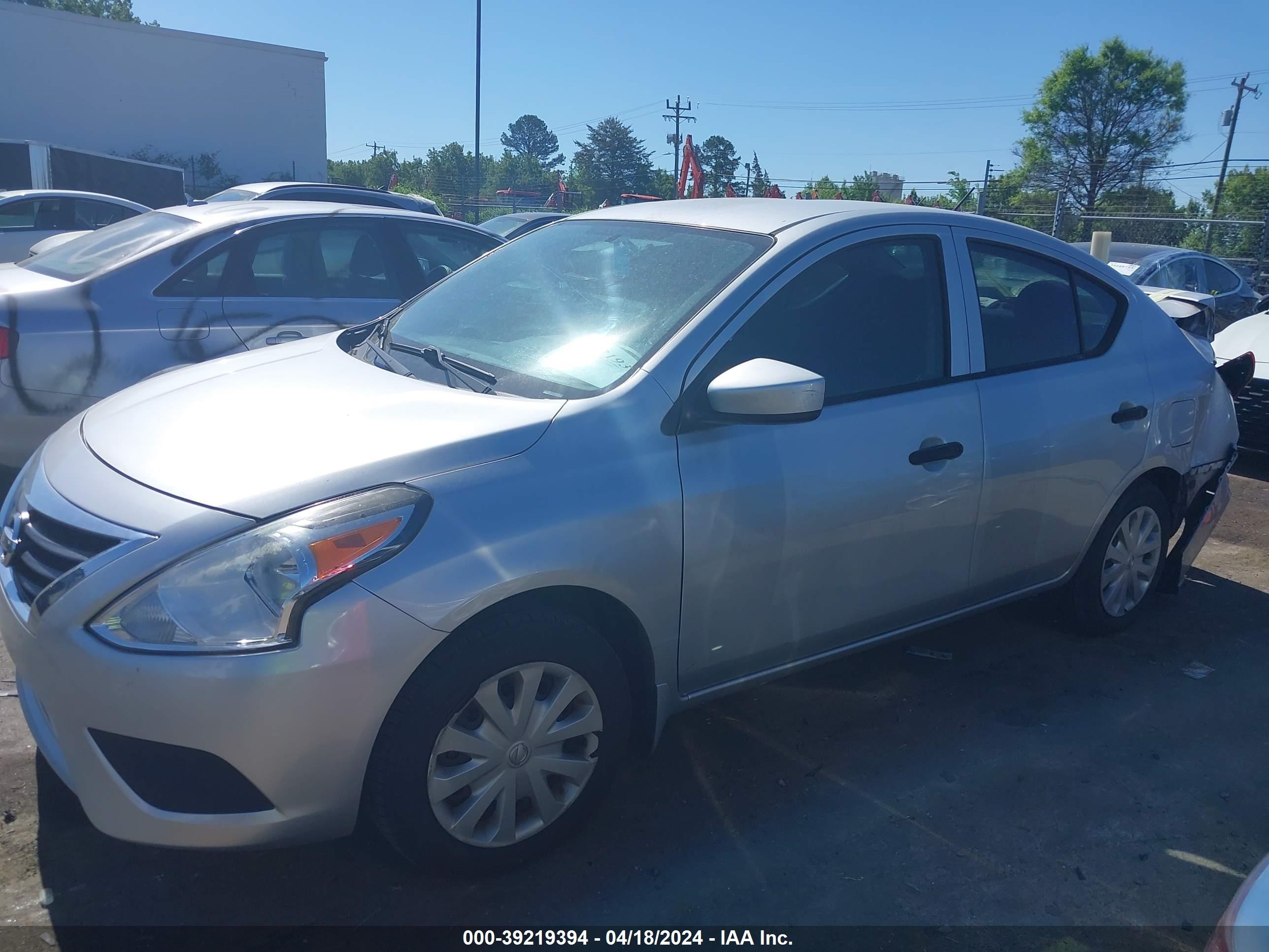 2017 Nissan Versa 1.6 S+ vin: 3N1CN7AP4HL846393