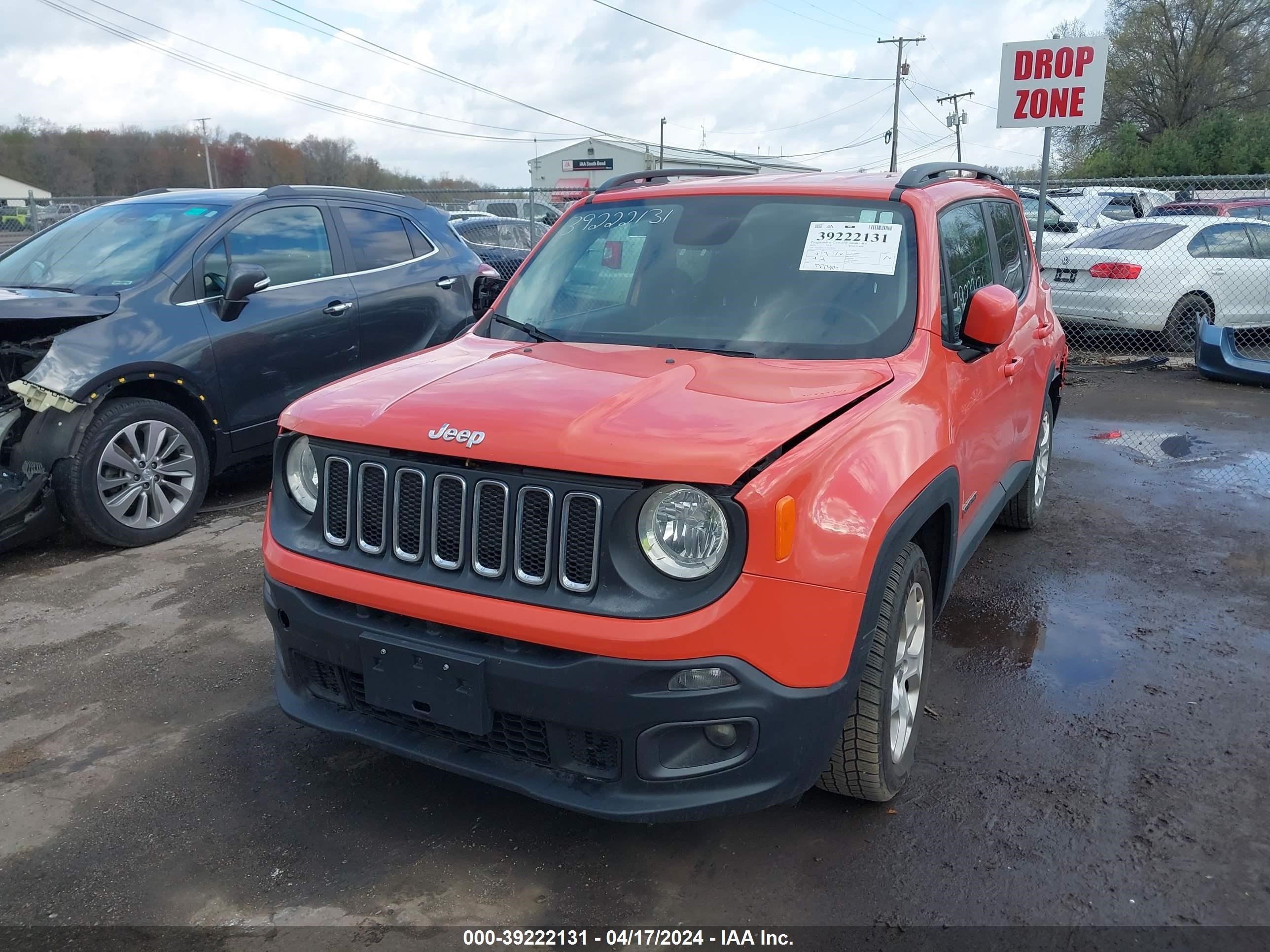 2016 Jeep Renegade Latitude vin: ZACCJABT6GPD98214