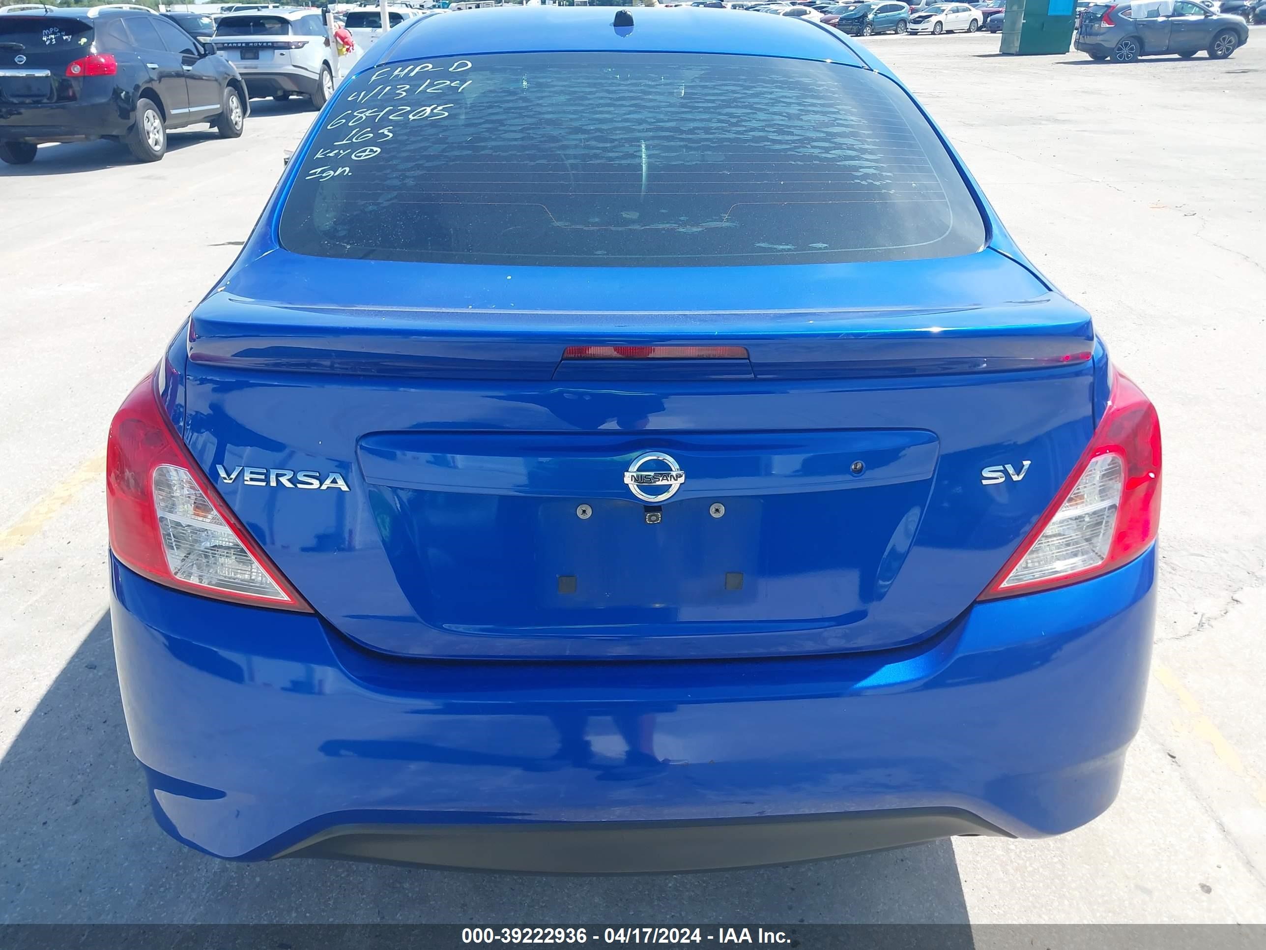 2017 Nissan Versa 1.6 Sv vin: 3N1CN7AP3HL822893