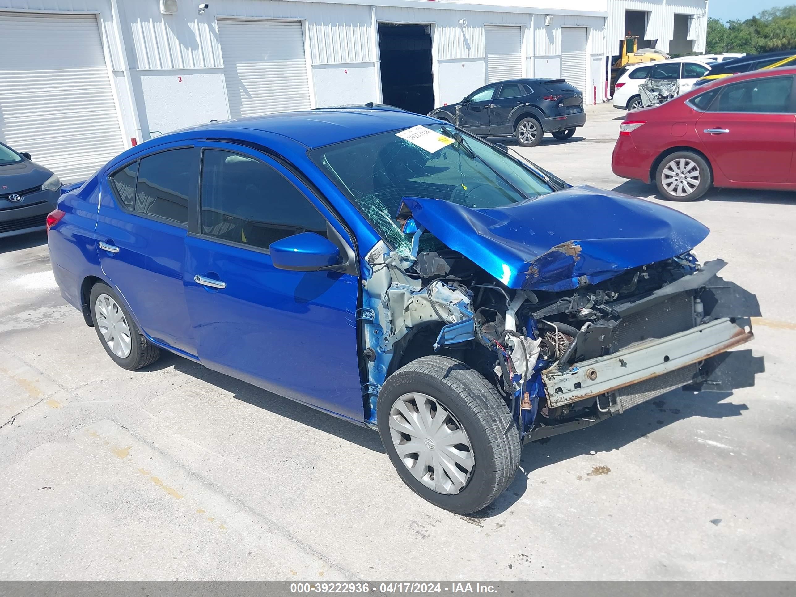 2017 Nissan Versa 1.6 Sv vin: 3N1CN7AP3HL822893