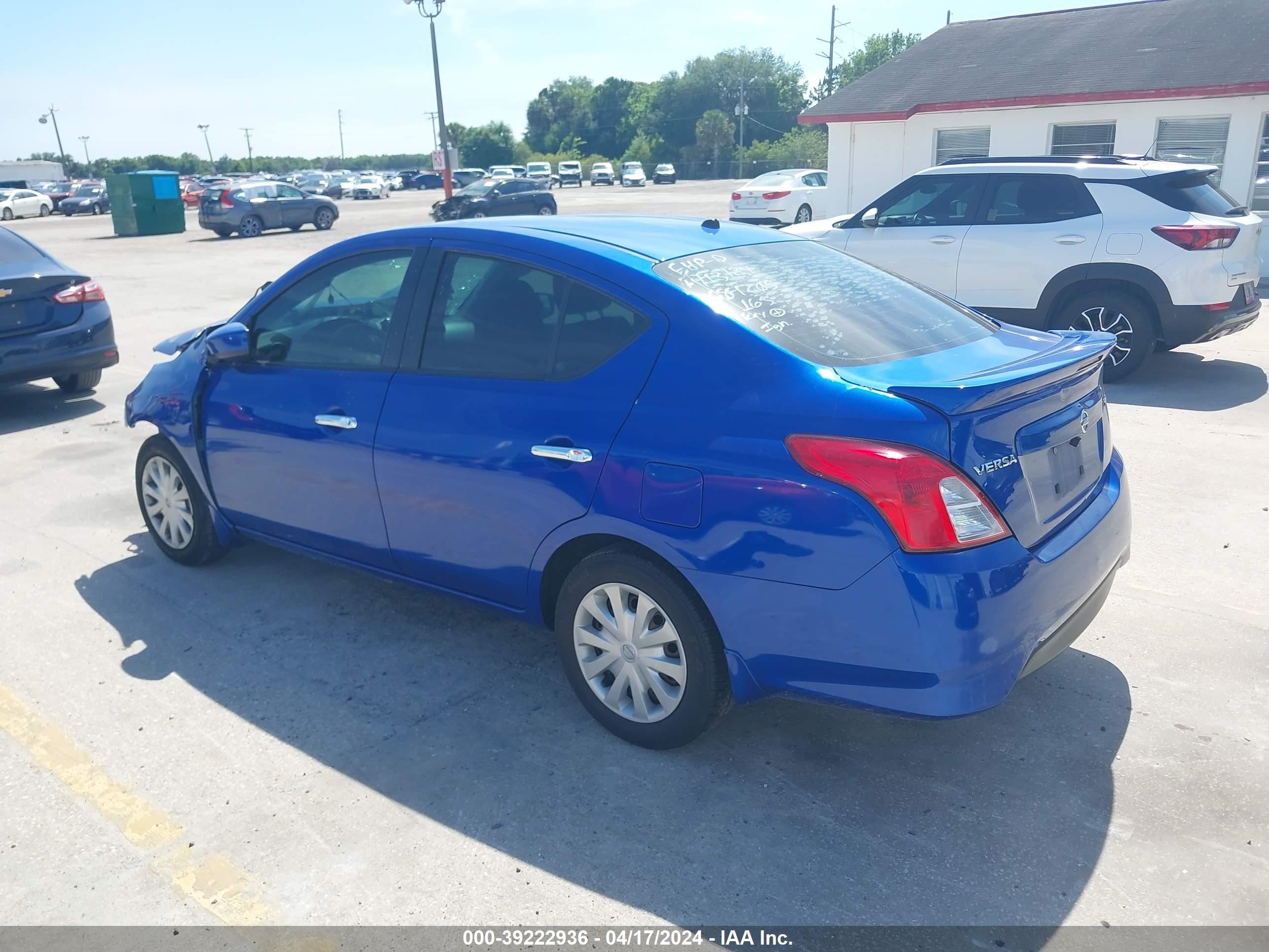 2017 Nissan Versa 1.6 Sv vin: 3N1CN7AP3HL822893