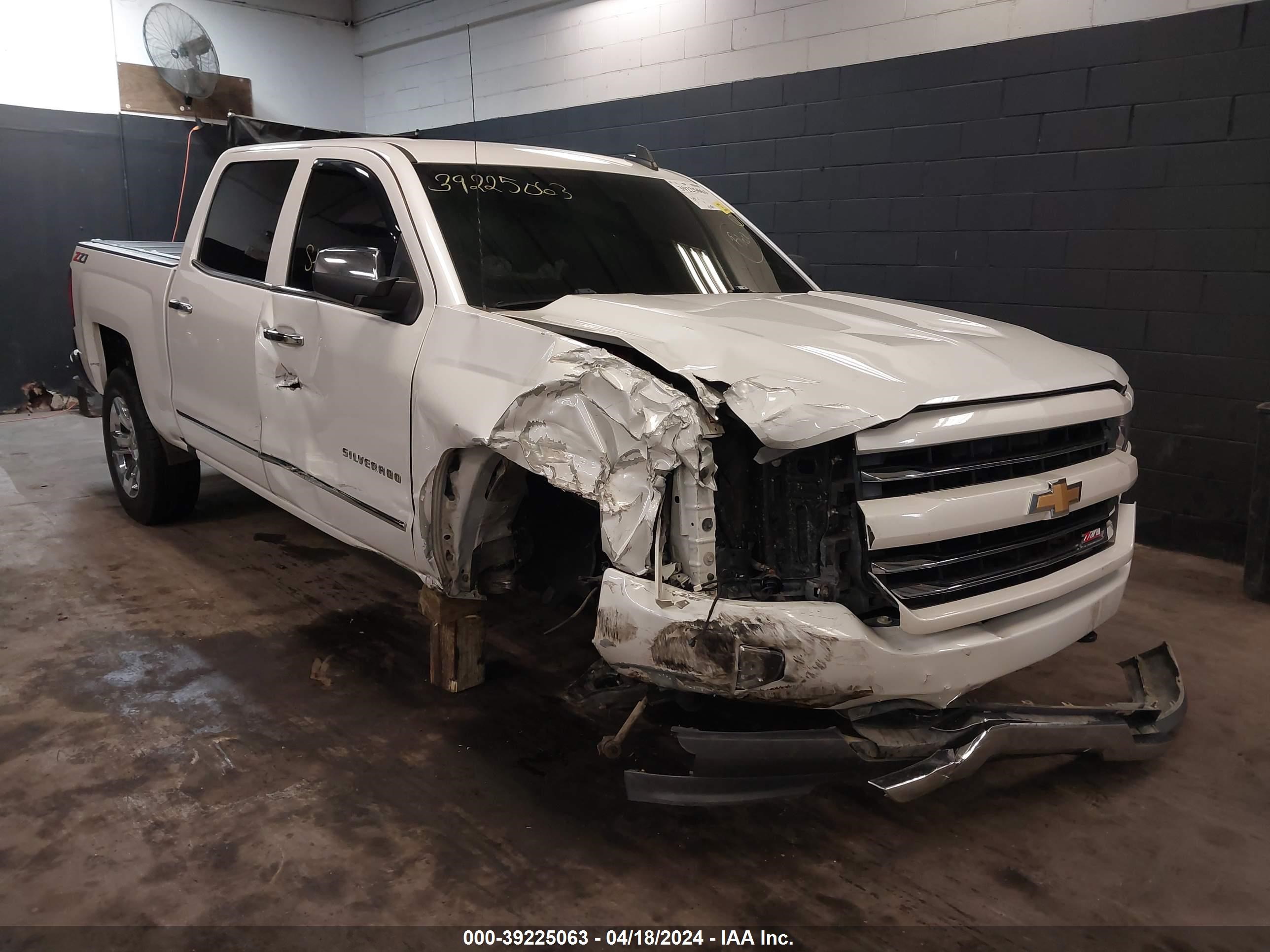 2018 Chevrolet Silverado 1500 2Lz vin: 3GCUKSEJ5JG454511