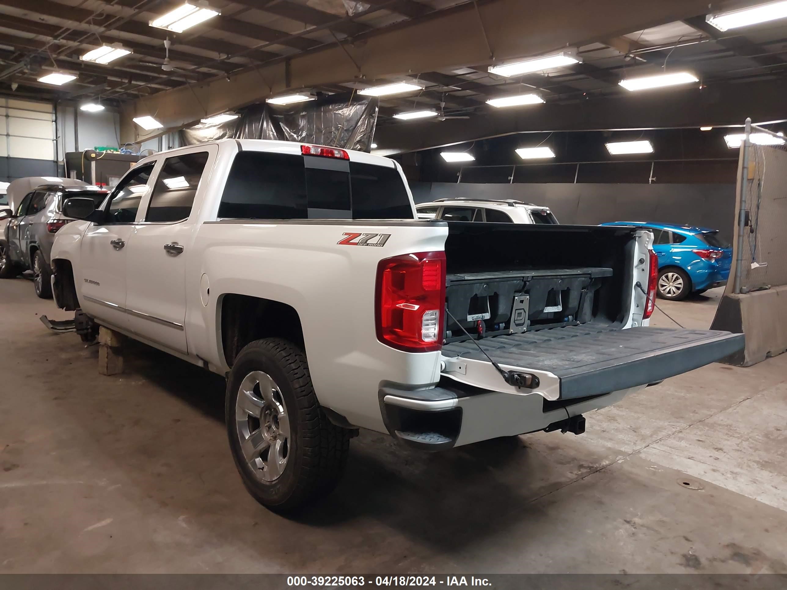 2018 Chevrolet Silverado 1500 2Lz vin: 3GCUKSEJ5JG454511