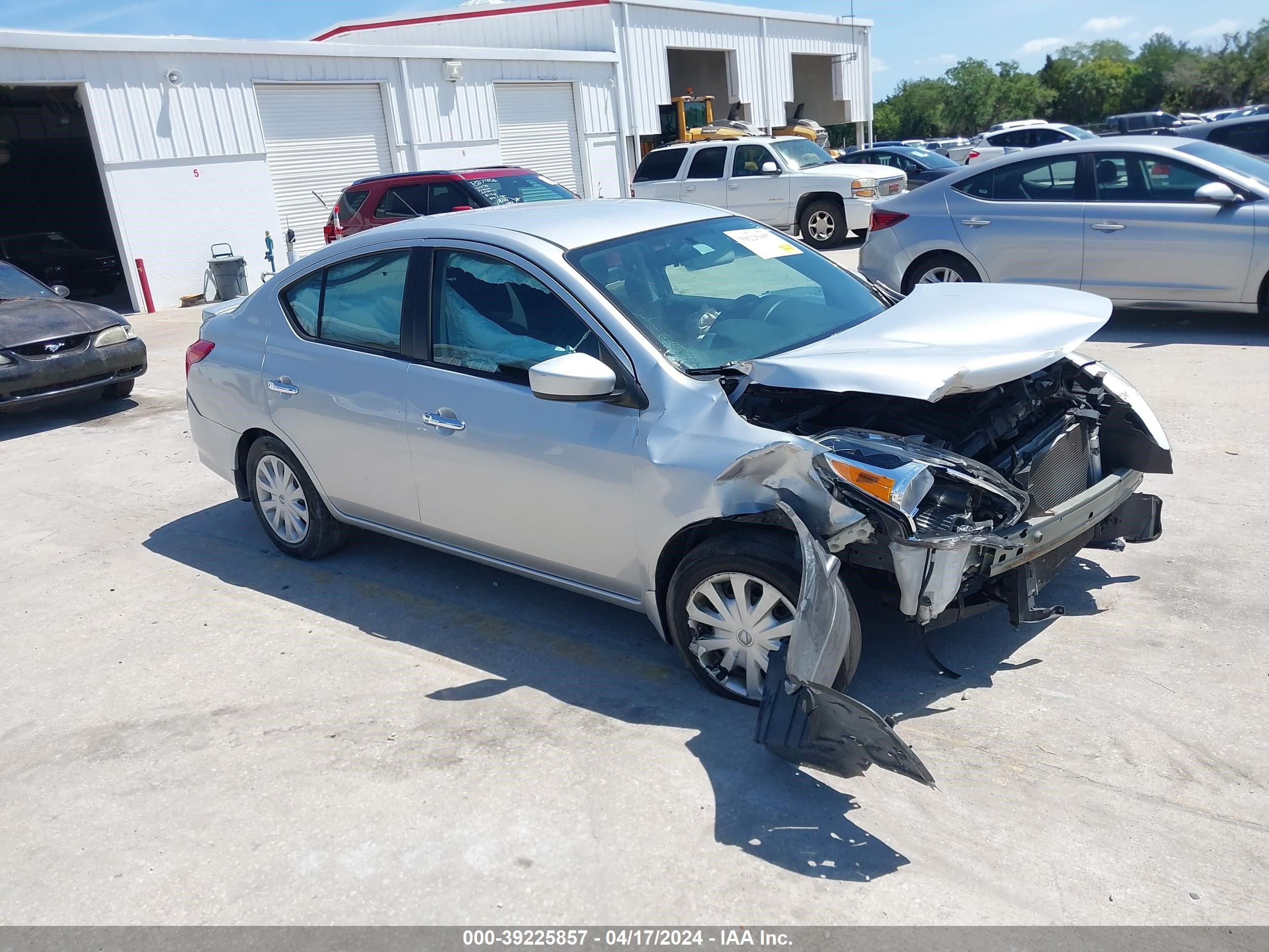 2016 Nissan Versa 1.6 Sv vin: 3N1CN7APXGL846705