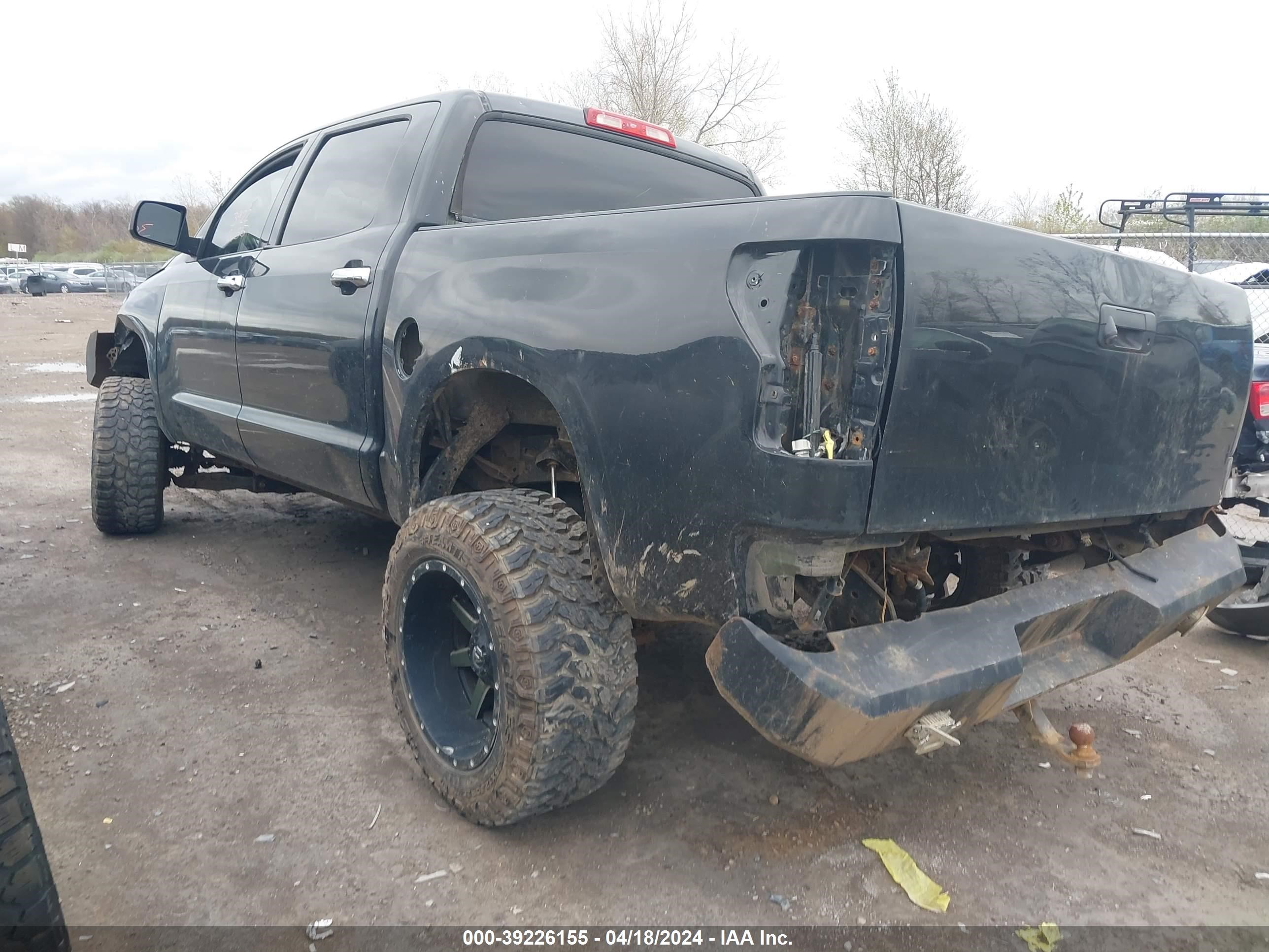 2012 Toyota Tundra Grade 5.7L V8 vin: 5TFDY5F1XCX215811