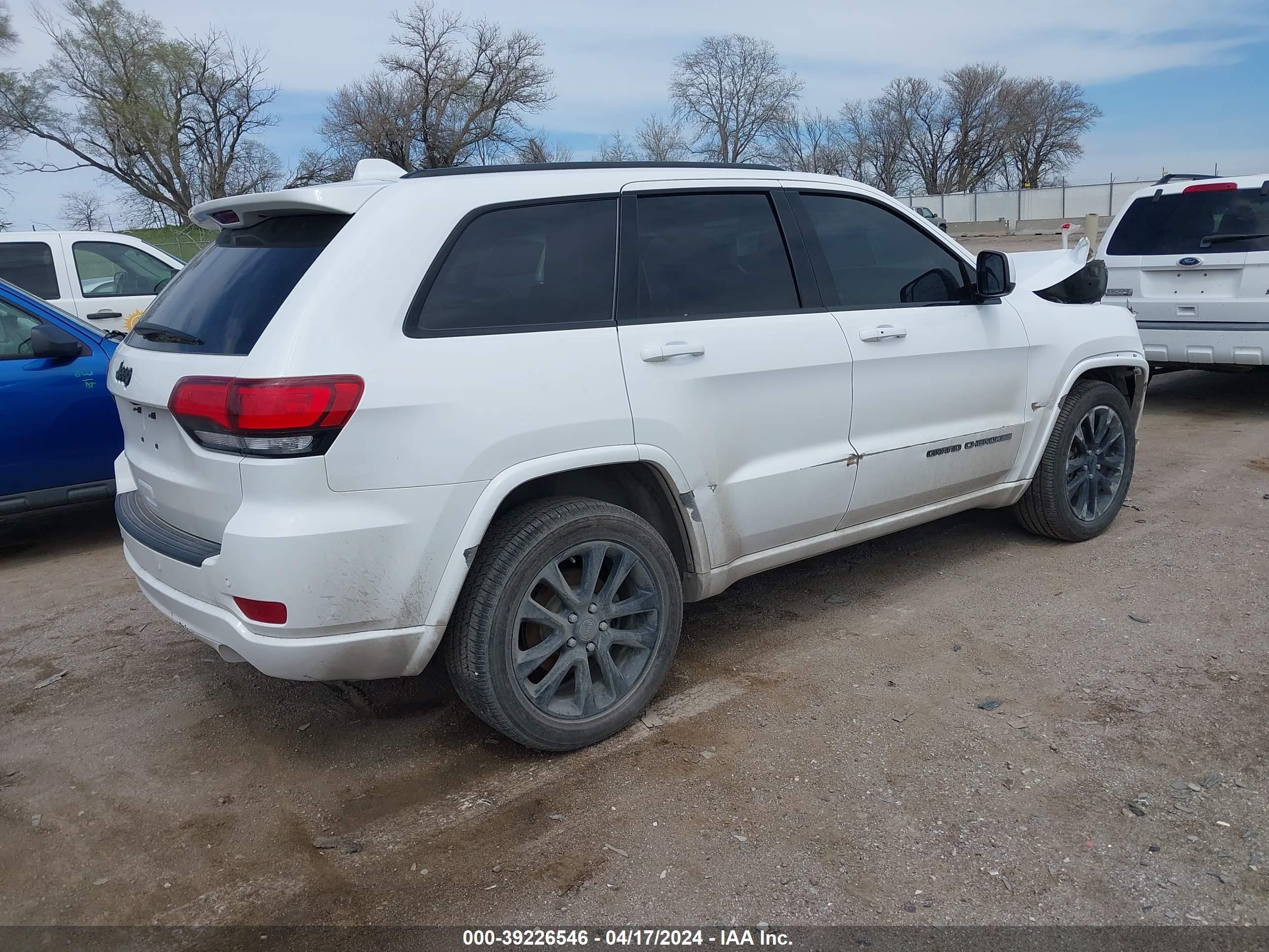 2019 Jeep Grand Cherokee Altitude 4X4 vin: 1C4RJFAG0KC635403