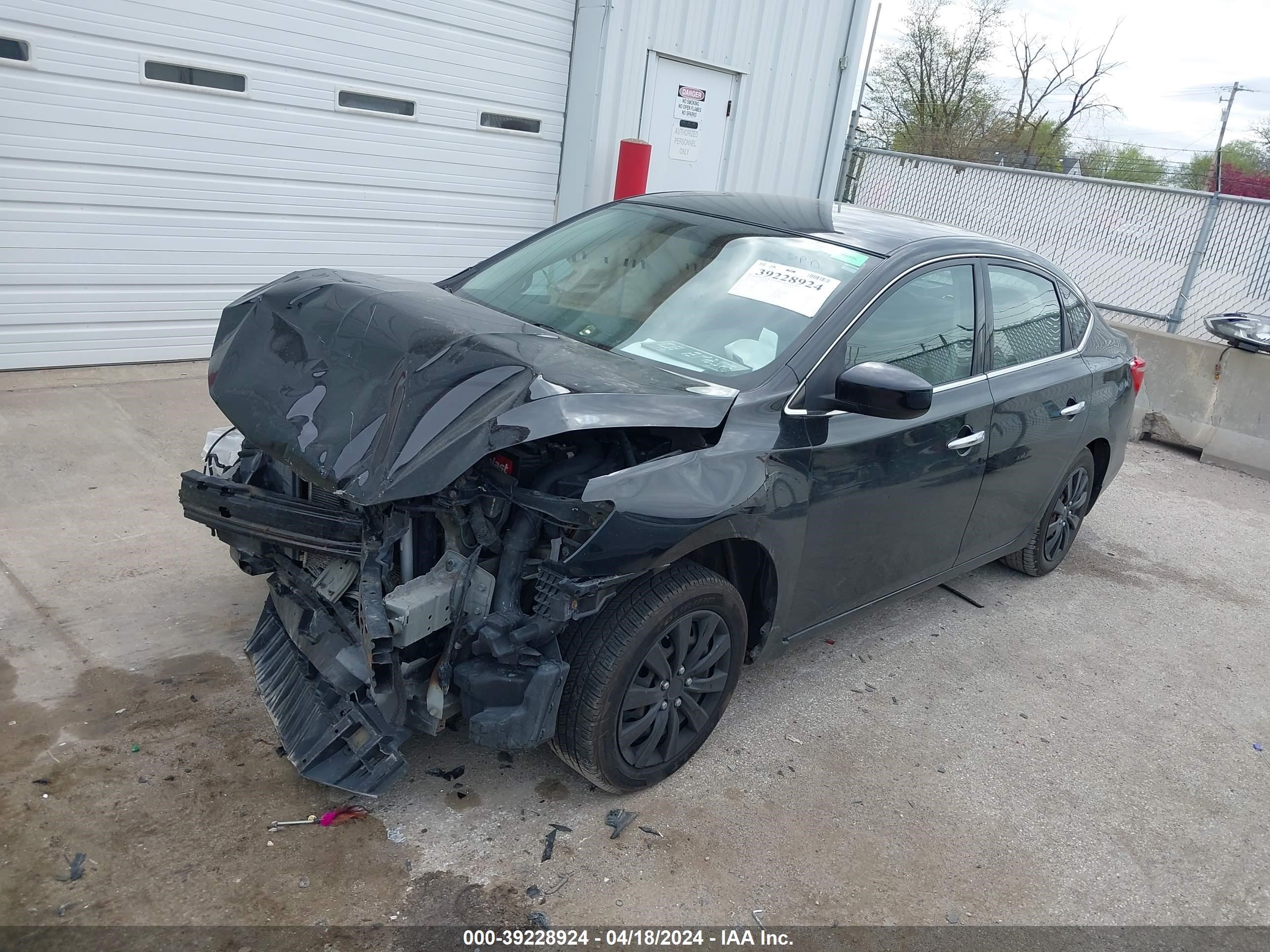 2016 Nissan Sentra S vin: 3N1AB7AP2GY254511