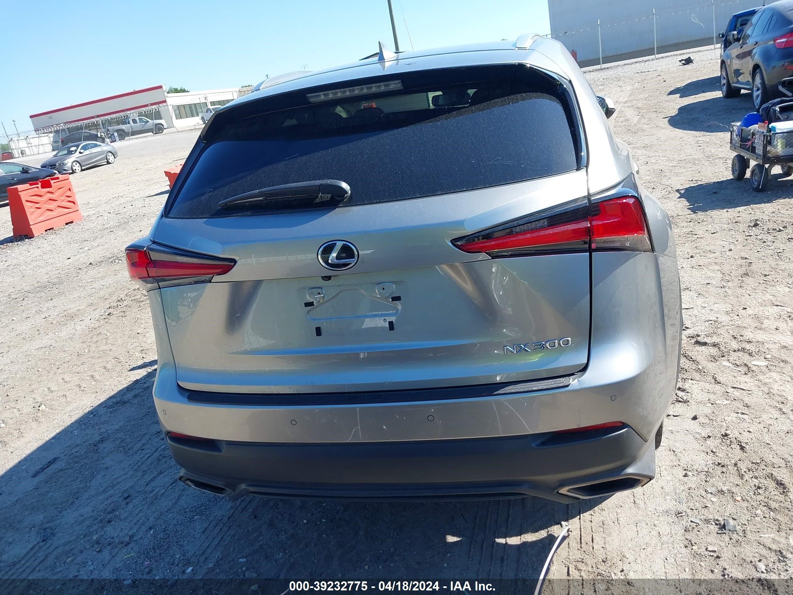 2018 Lexus Nx 300 vin: JTJYARBZ5J2108505