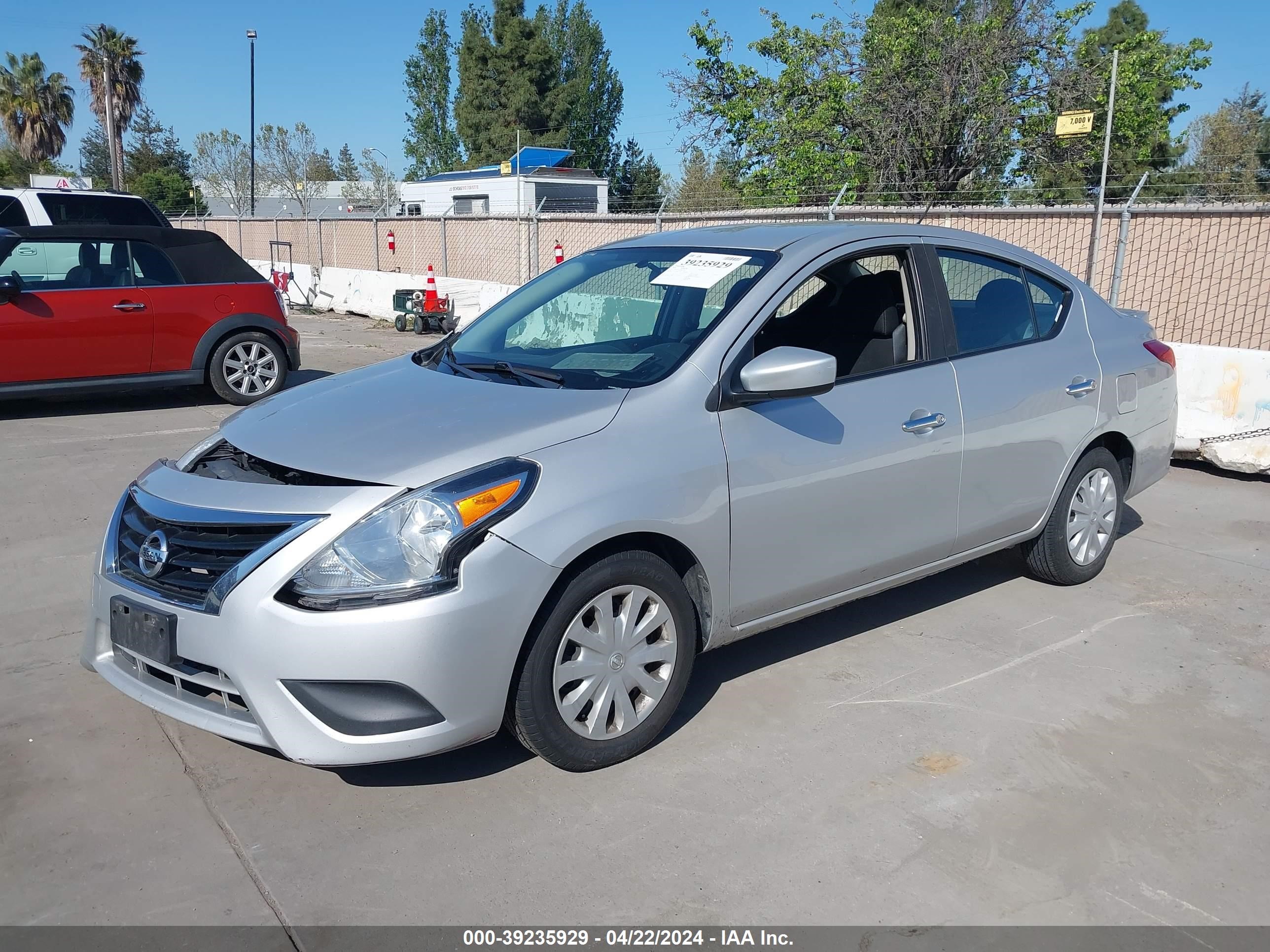 2018 Nissan Versa 1.6 Sv vin: 3N1CN7AP3JL877754