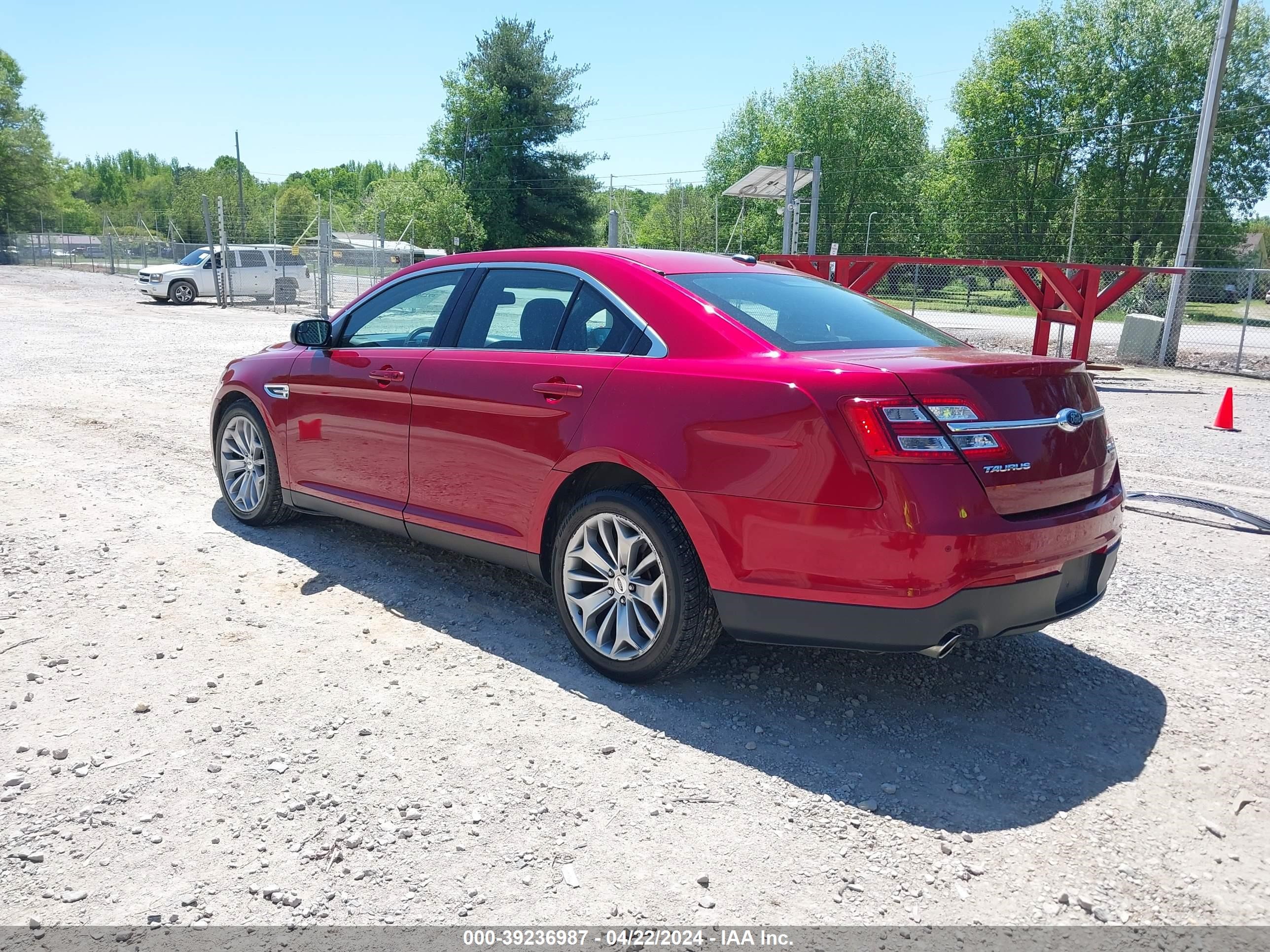 2015 Ford Taurus Limited vin: 1FAHP2F82FG170602