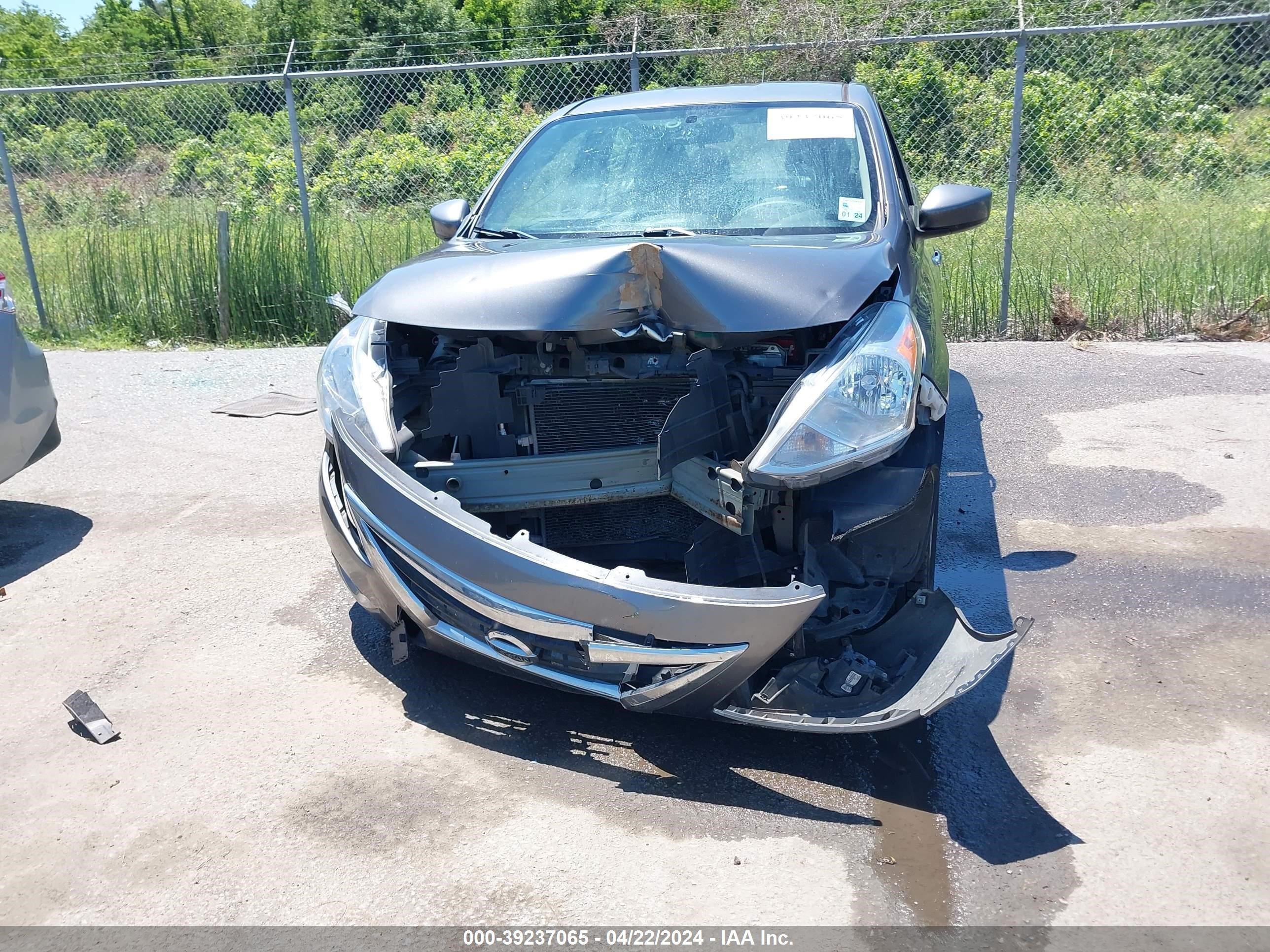 2018 Nissan Versa 1.6 Sv vin: 3N1CN7AP3JL859903