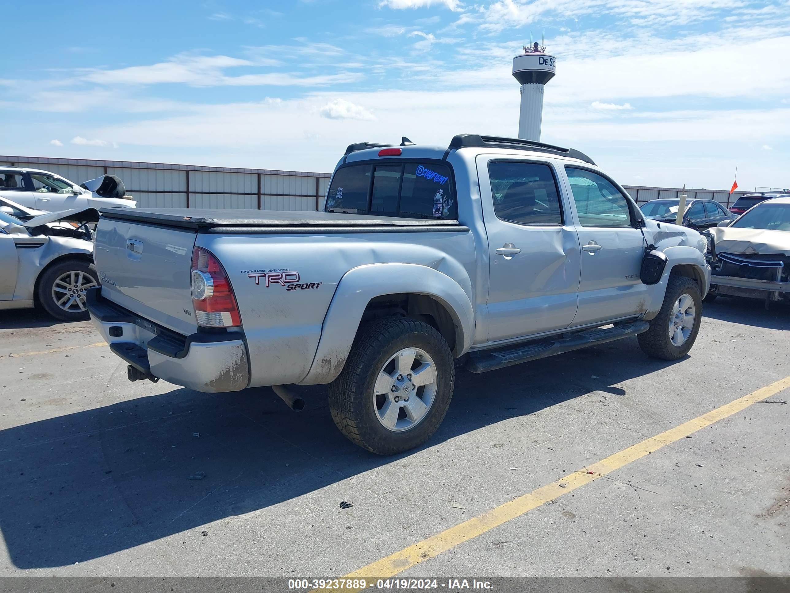 2012 Toyota Tacoma Base V6 vin: 3TMLU4EN9CM089677