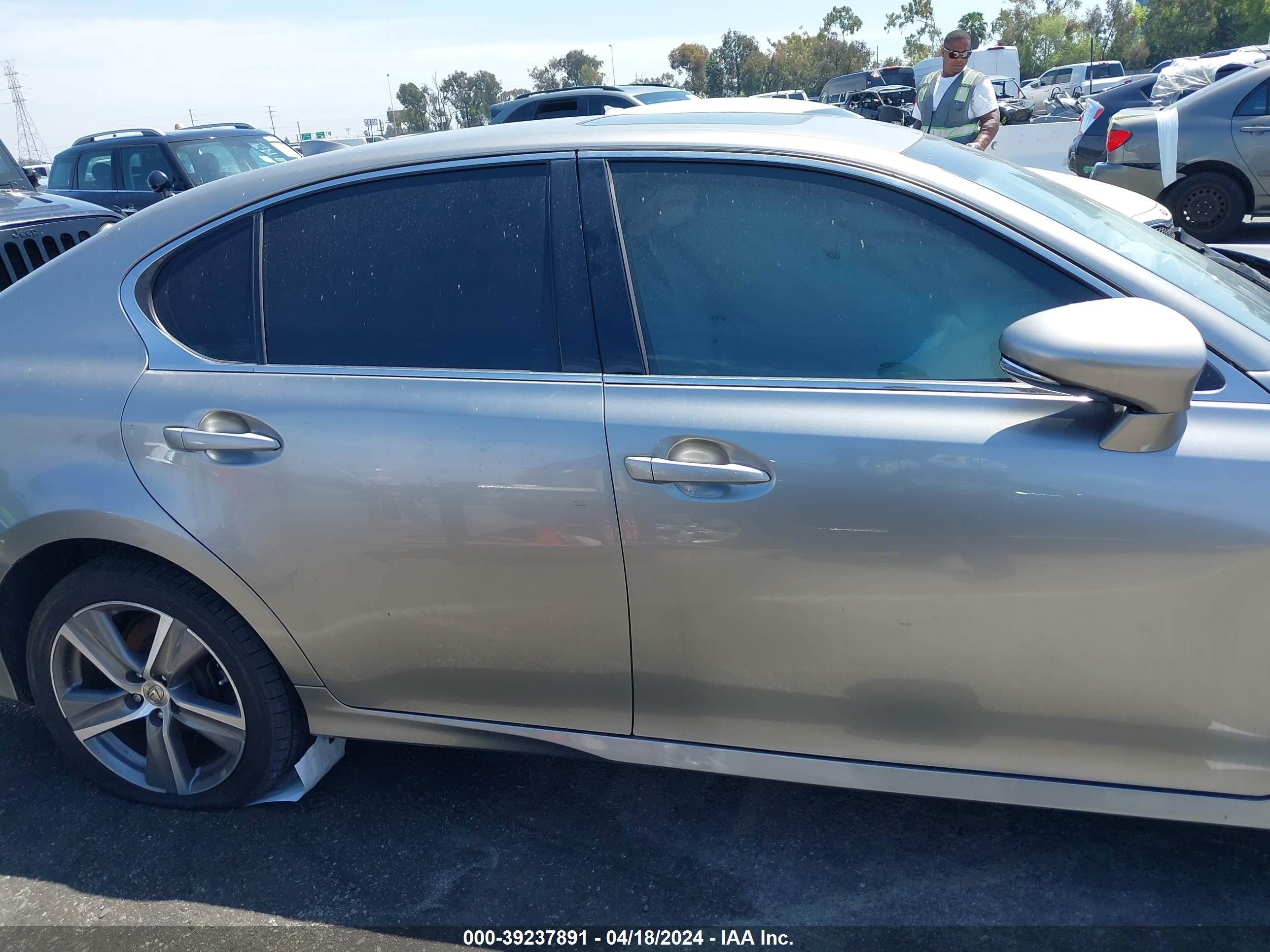 2016 Lexus Gs 200T vin: JTHBA1BL1GA001048