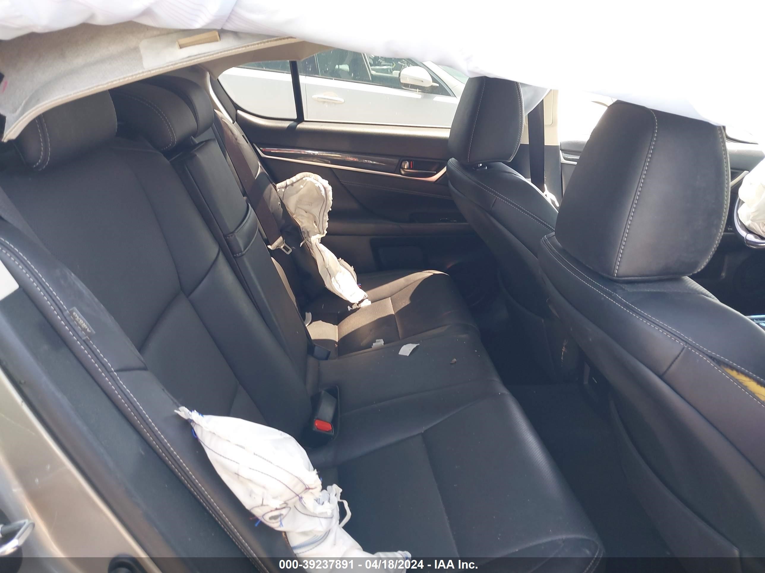 2016 Lexus Gs 200T vin: JTHBA1BL1GA001048