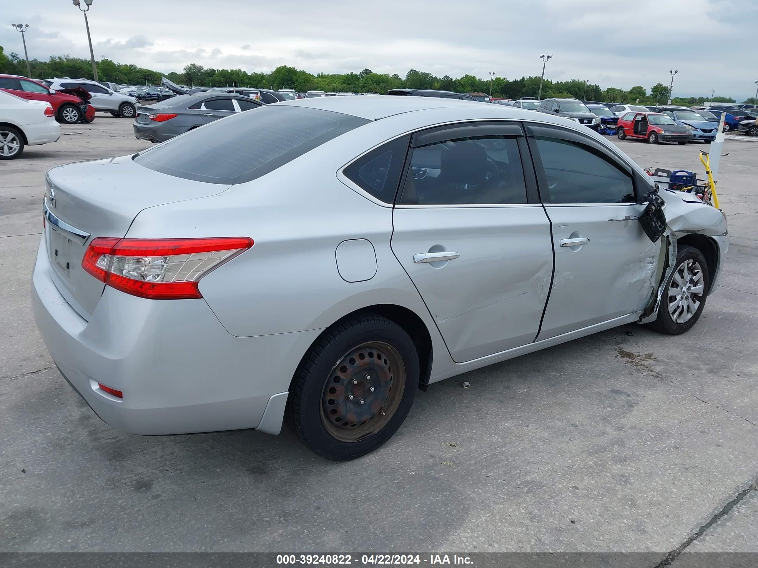 2015 Nissan Sentra S vin: 3N1AB7AP1FY354131