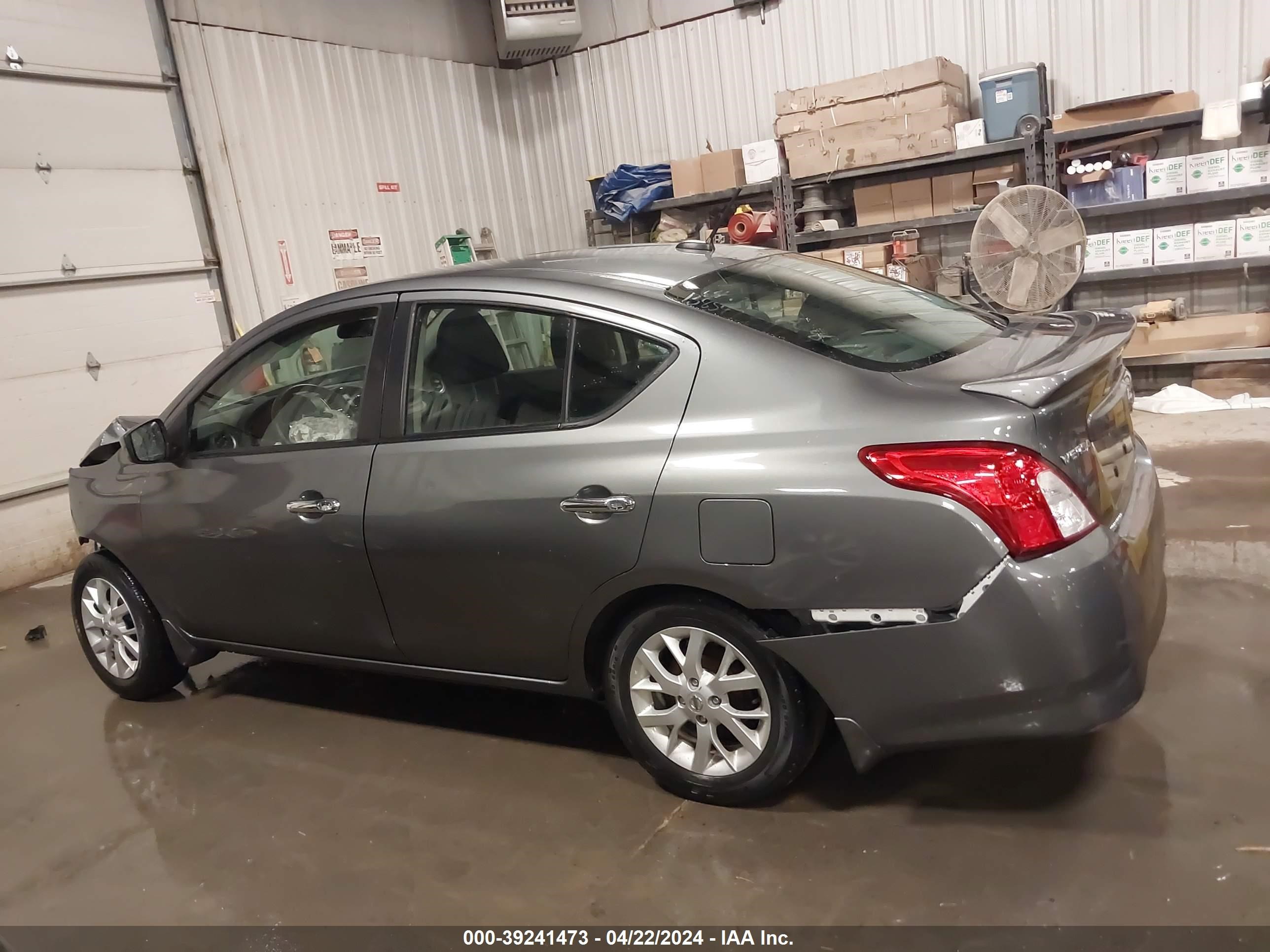 2017 Nissan Versa 1.6 Sv vin: 3N1CN7AP9HL856112