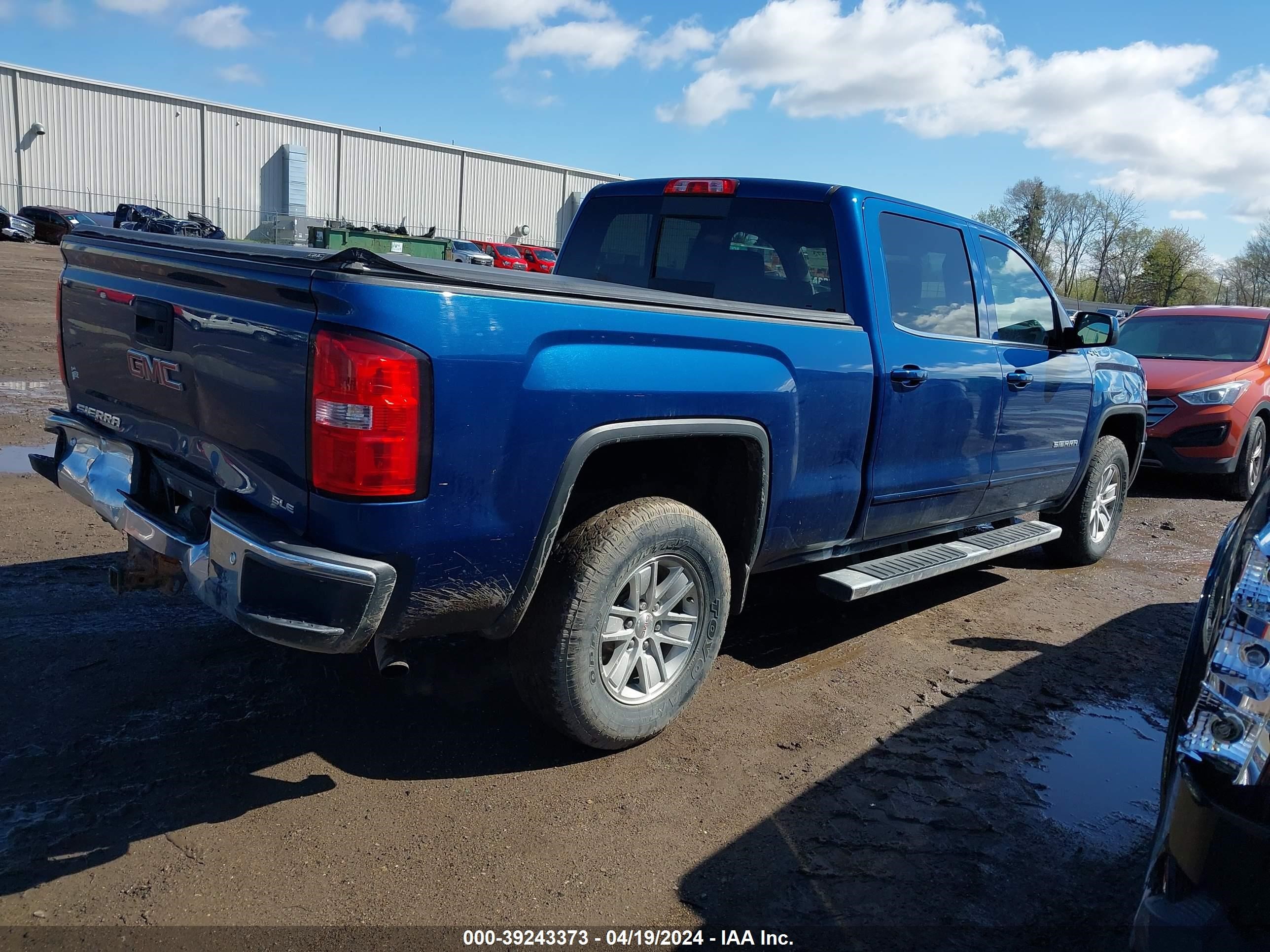 2015 GMC Sierra 1500 Sle vin: 3GTU2UEC8FG188888