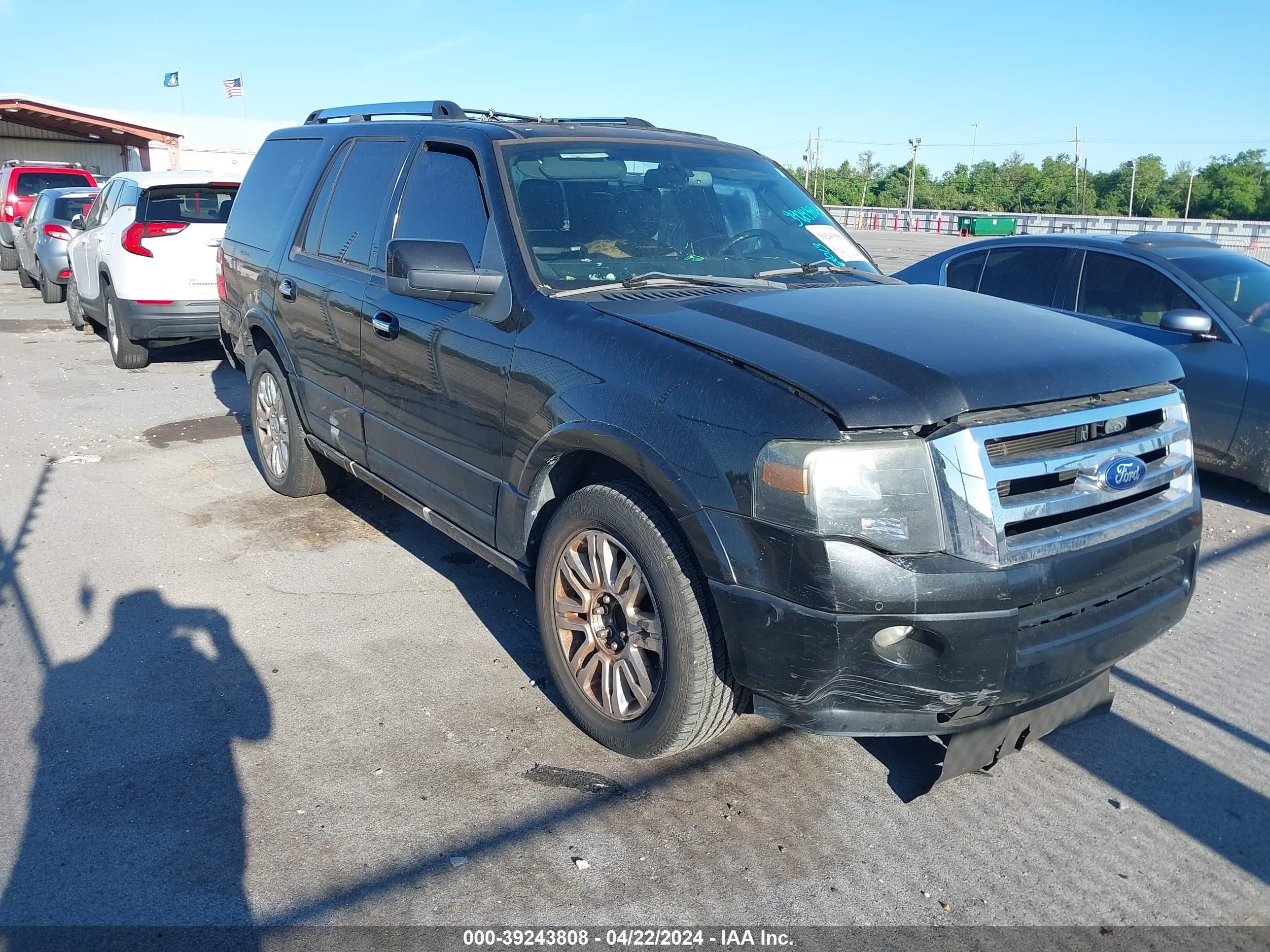 2013 Ford Expedition Limited vin: 1FMJU1K57DEF39632