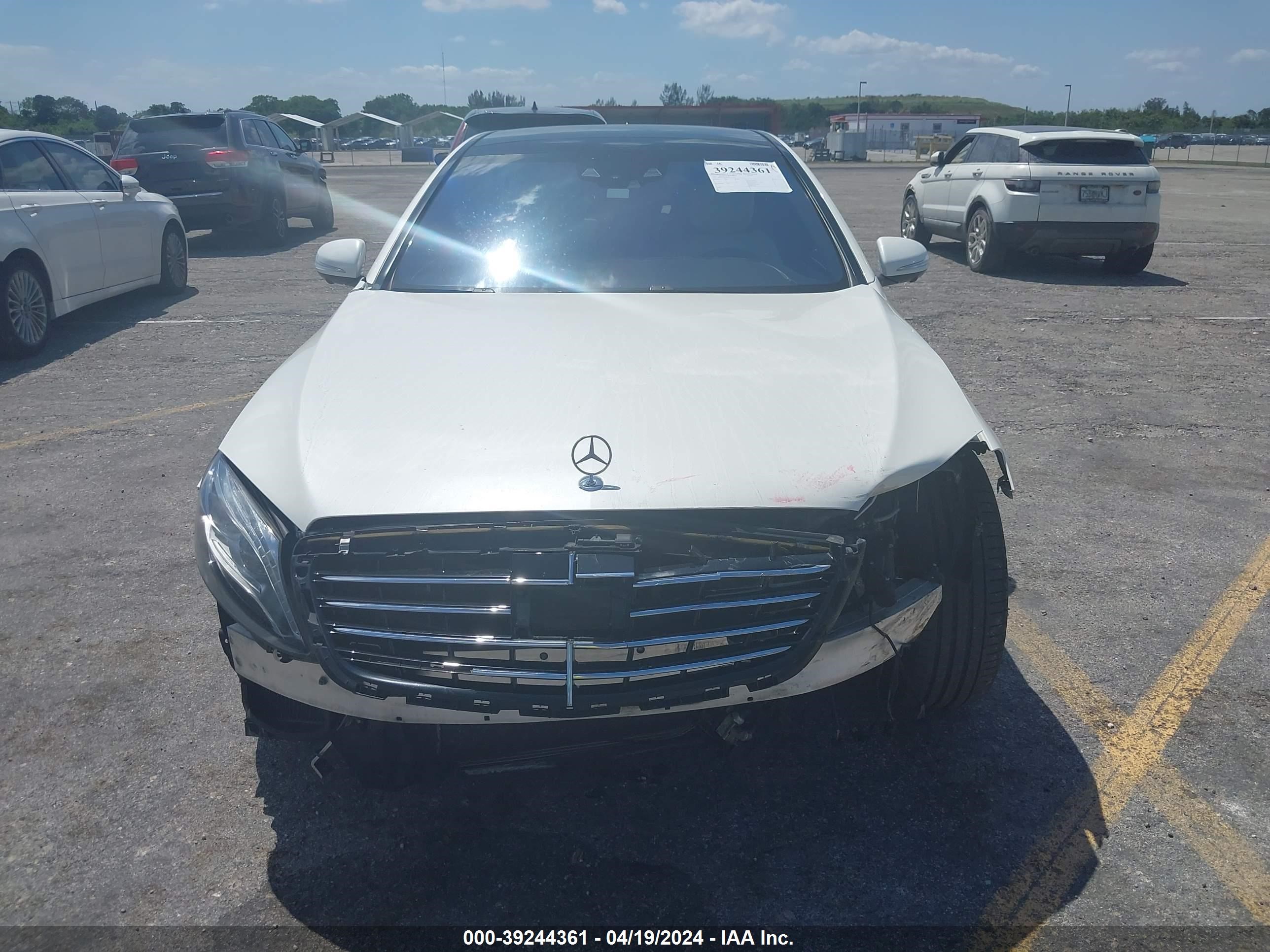 2017 Mercedes-Benz S 550 vin: WDDUG8CB5HA325439