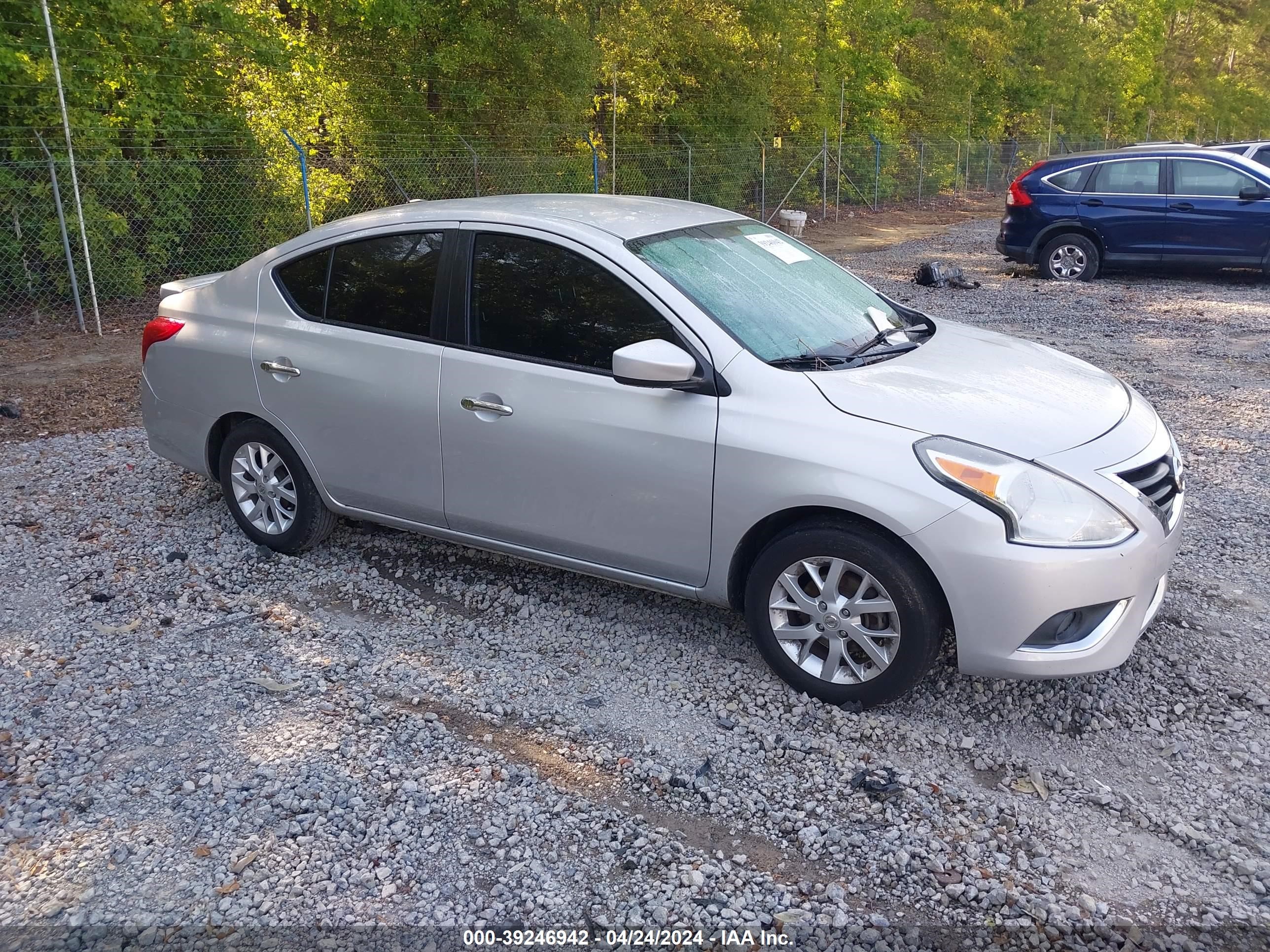 2018 Nissan Versa 1.6 Sv vin: 3N1CN7AP6JL842674