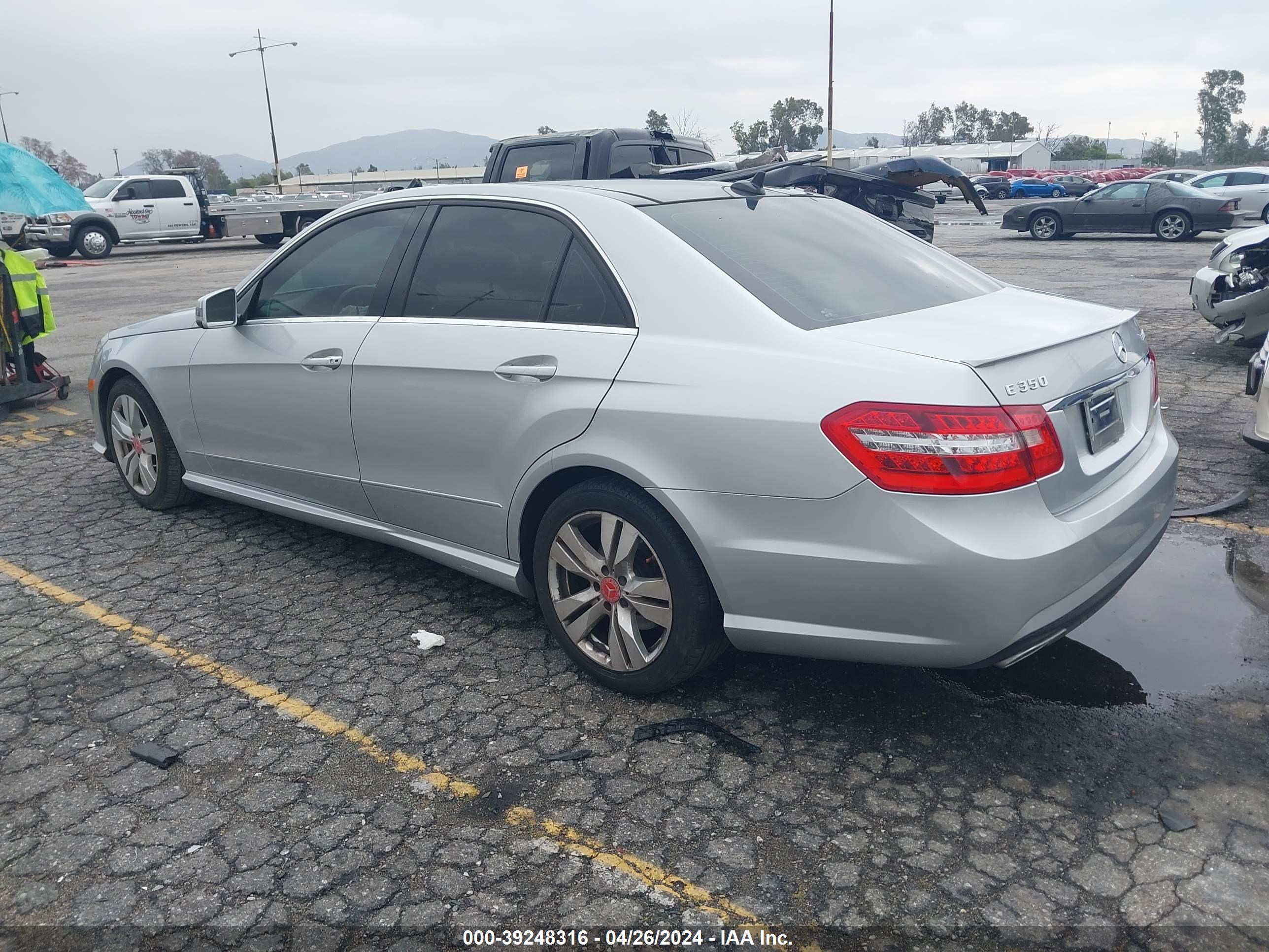 2013 Mercedes-Benz E 350 Bluetec vin: WDDHF2EB6DA693721