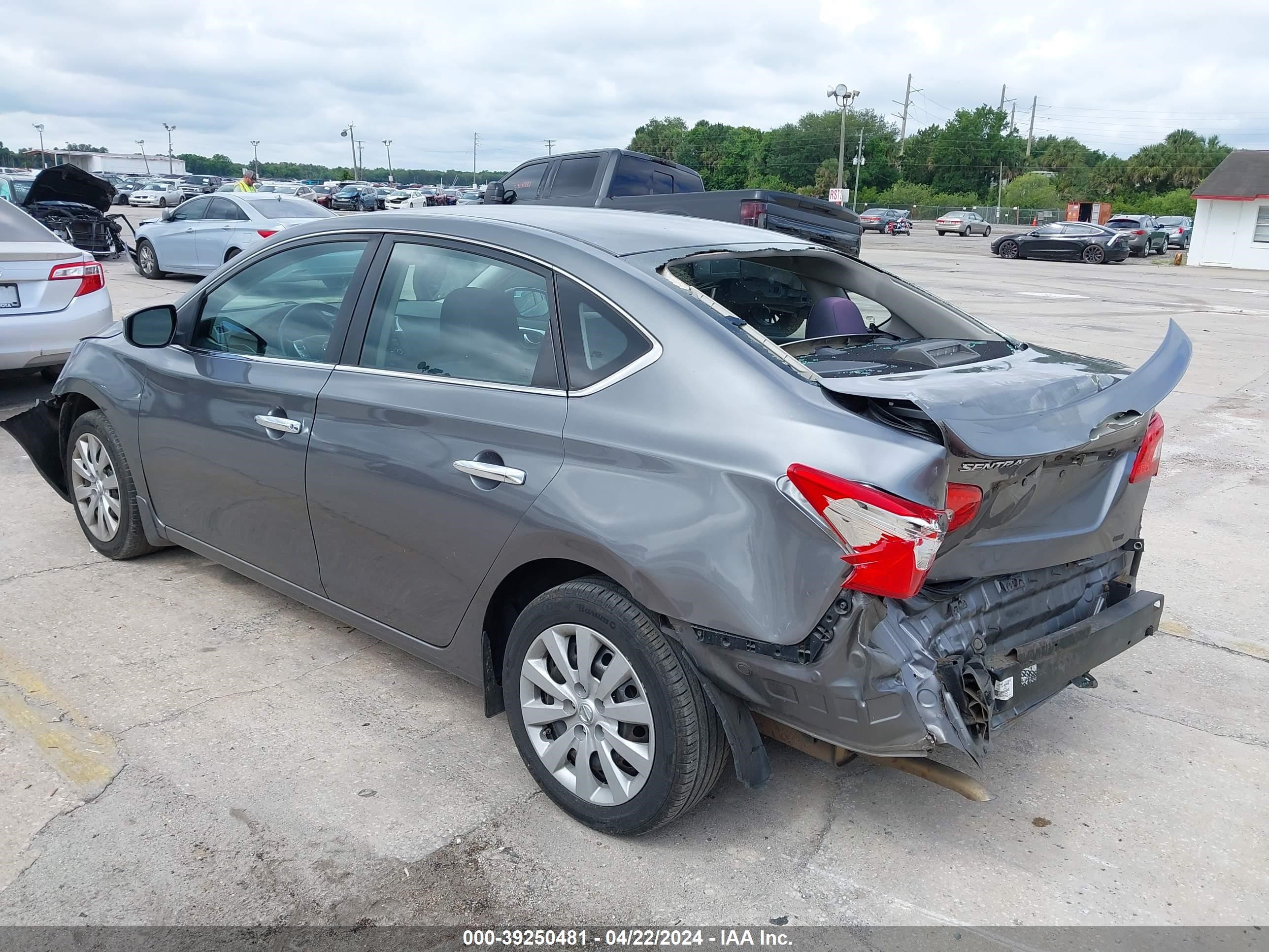 2016 Nissan Sentra Fe+ S vin: 3N1AB7AP0GY305066