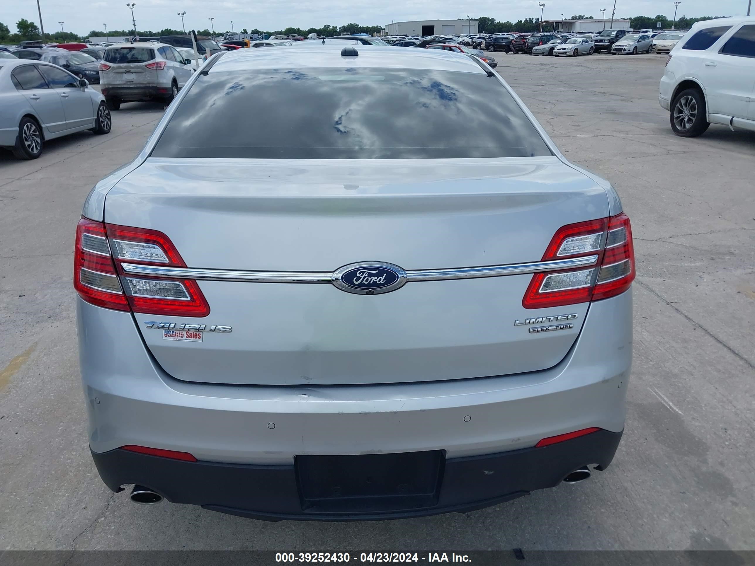 2016 Ford Taurus Limited vin: 1FAHP2F82GG132644