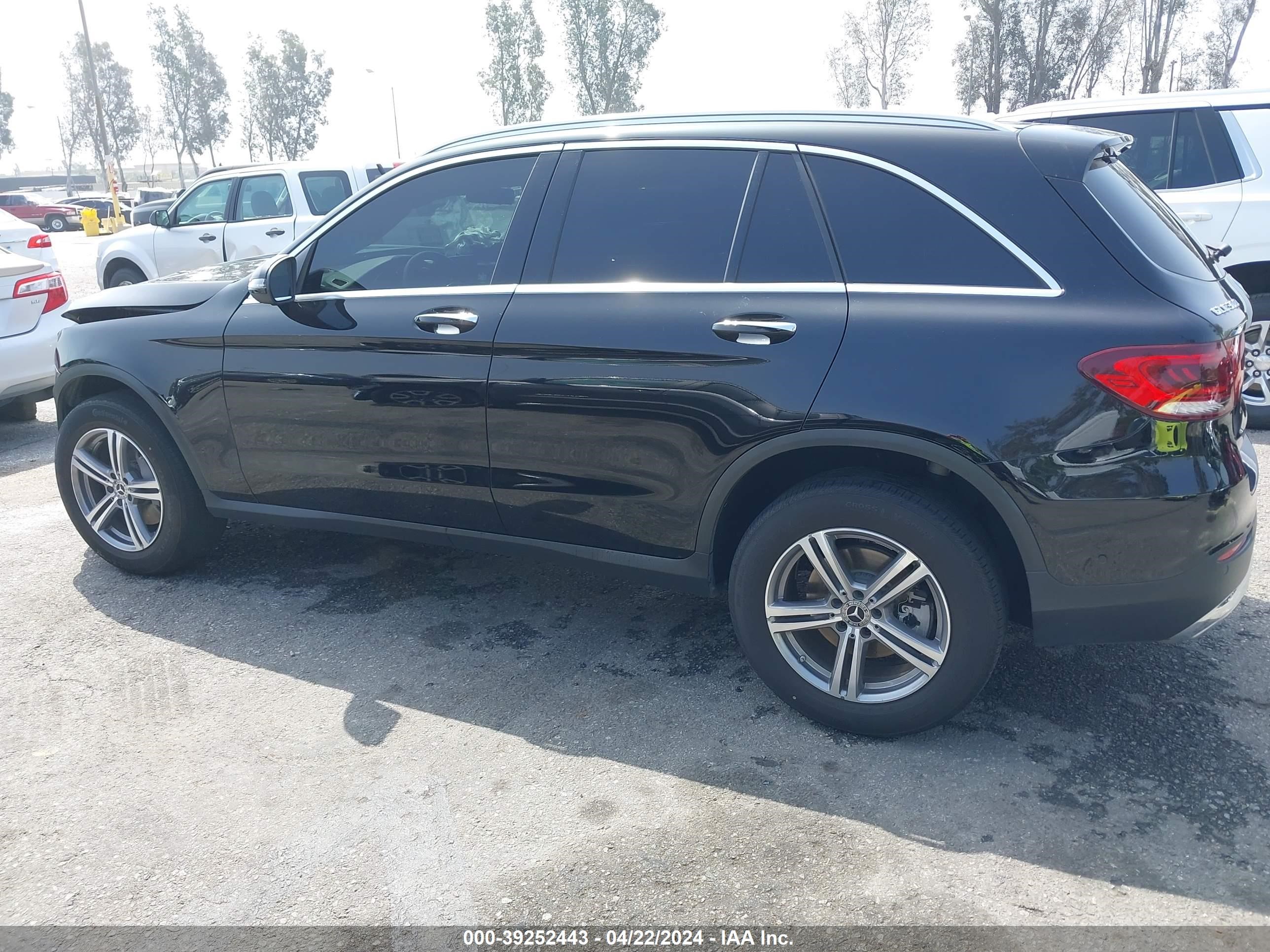 2021 Mercedes-Benz Glc 300 Suv vin: W1N0G8DB2MG013859