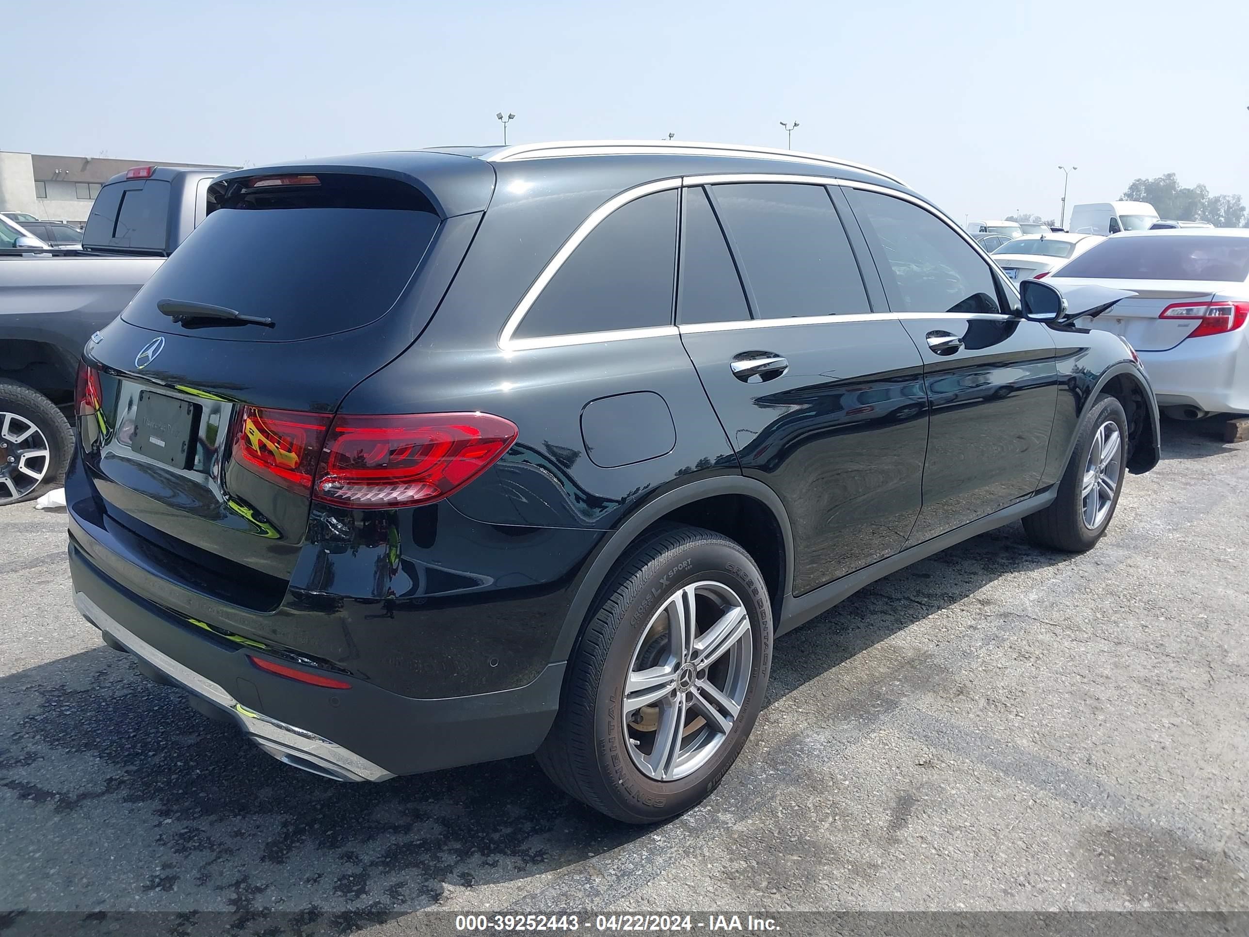 2021 Mercedes-Benz Glc 300 Suv vin: W1N0G8DB2MG013859