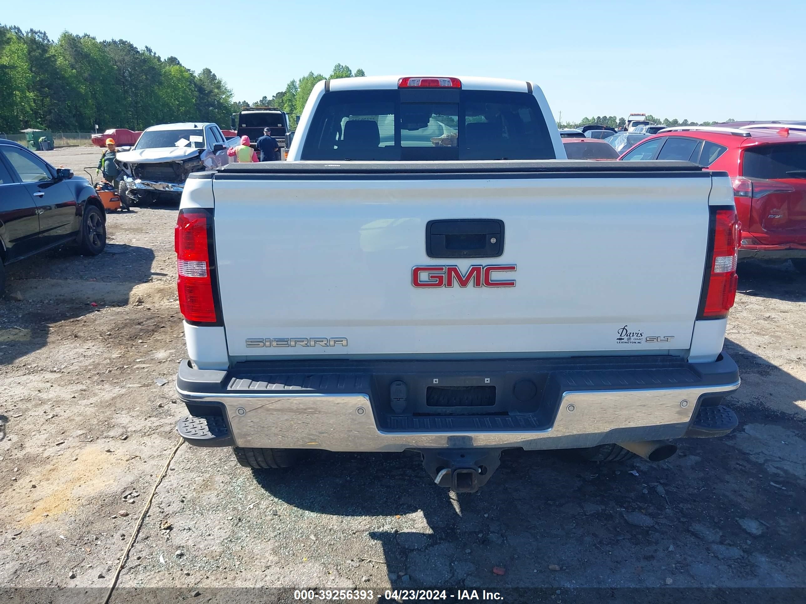 2018 GMC Sierra 2500Hd Slt vin: 1GT12TEGXJF200923