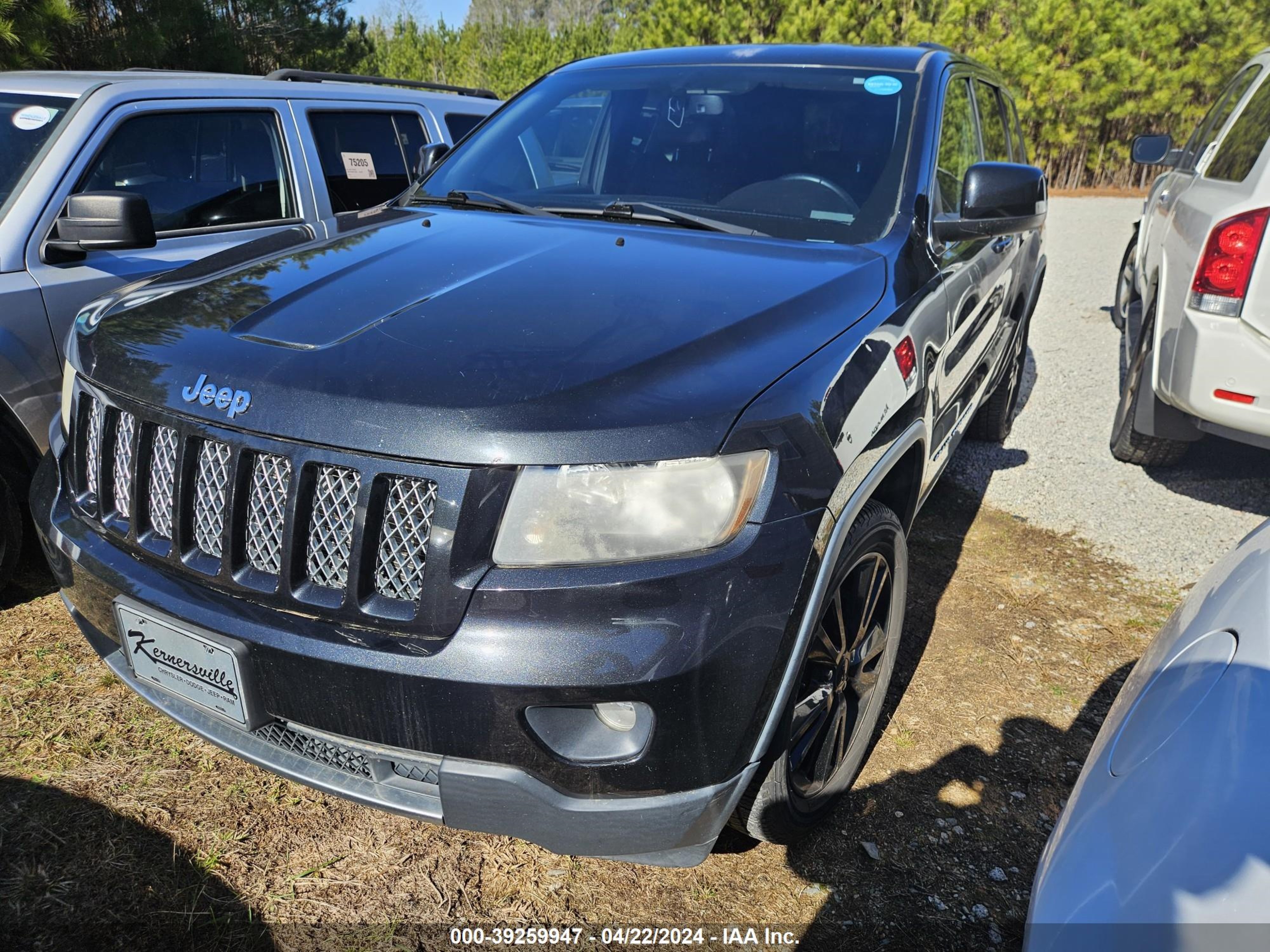 2012 Jeep Grand Cherokee vin: 1C4RJFAG2CC352647