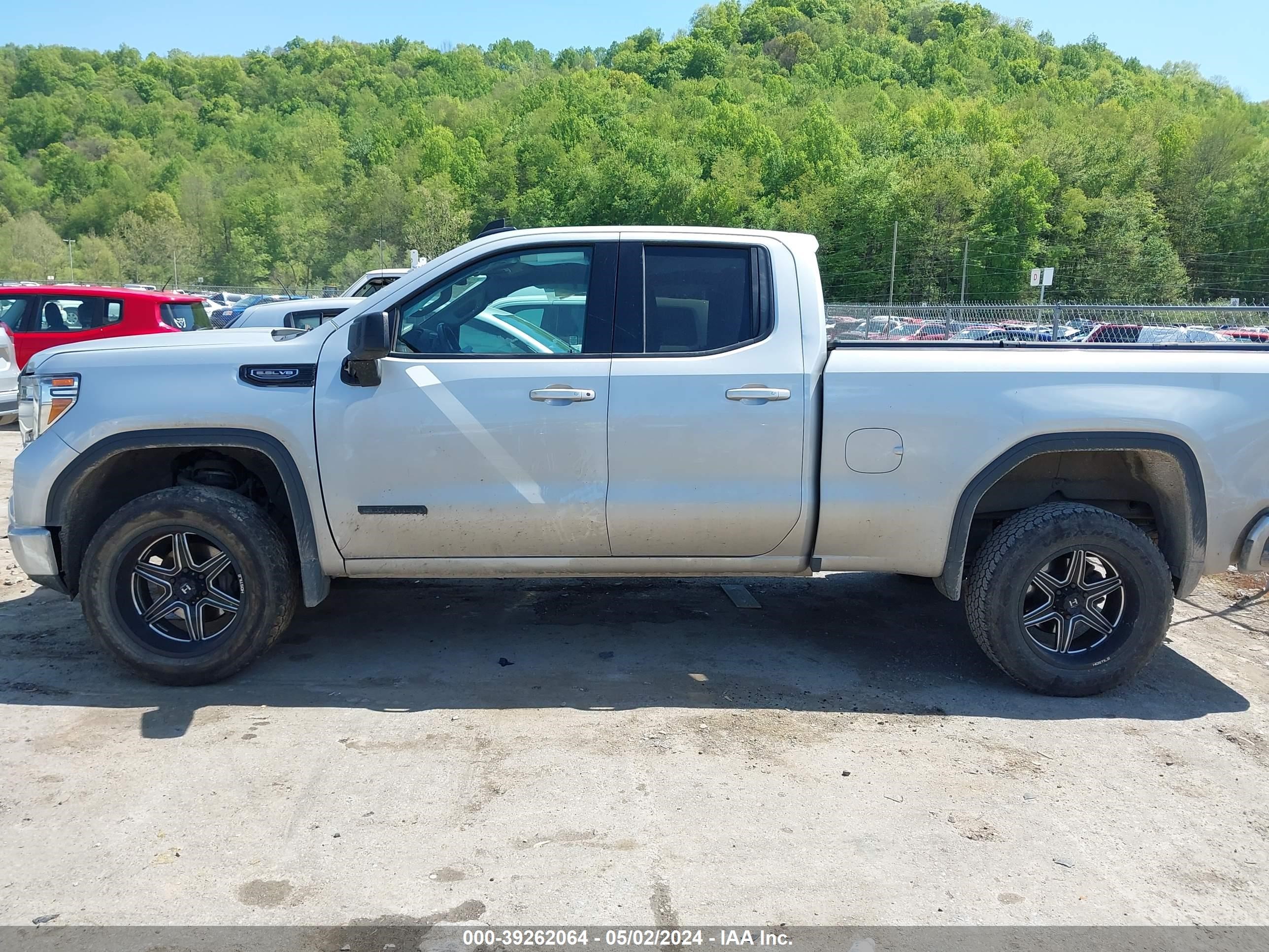 2019 GMC Sierra 1500 Elevation vin: 1GTR9CED1KZ427924