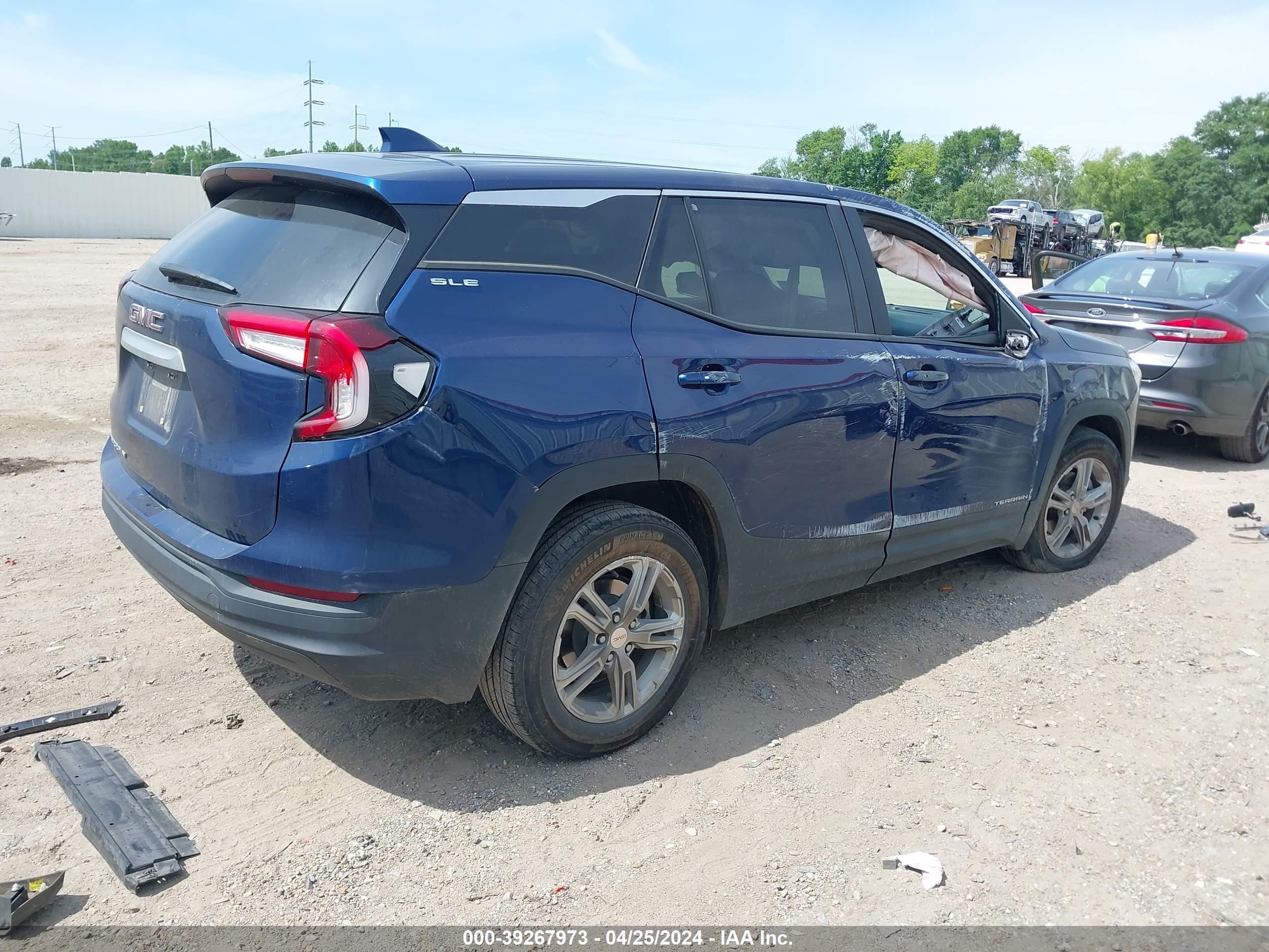 2022 GMC Terrain Fwd Sle vin: 3GKALMEV3NL228449