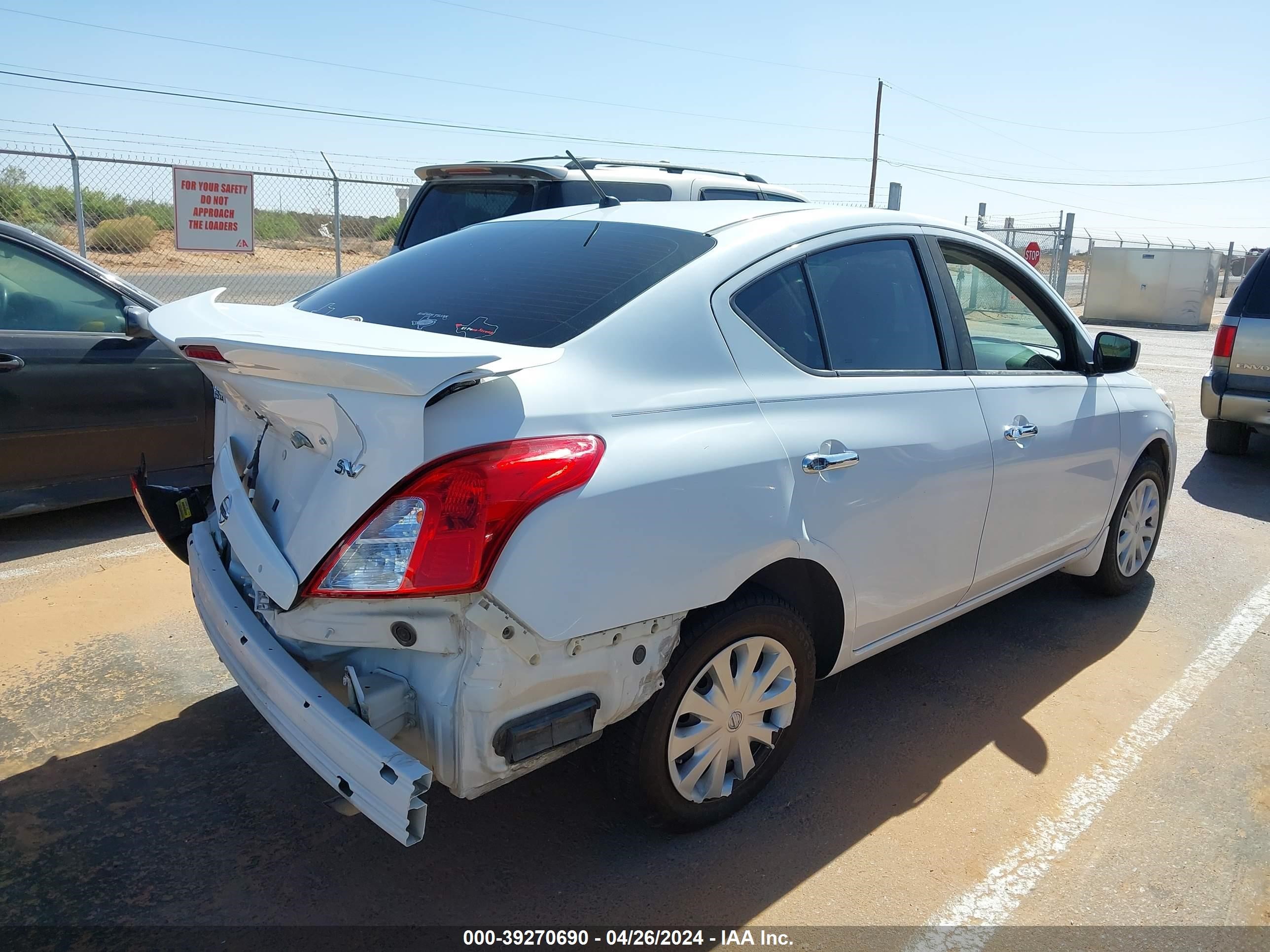 2016 Nissan Versa 1.6 Sv vin: 3N1CN7AP0GL910847