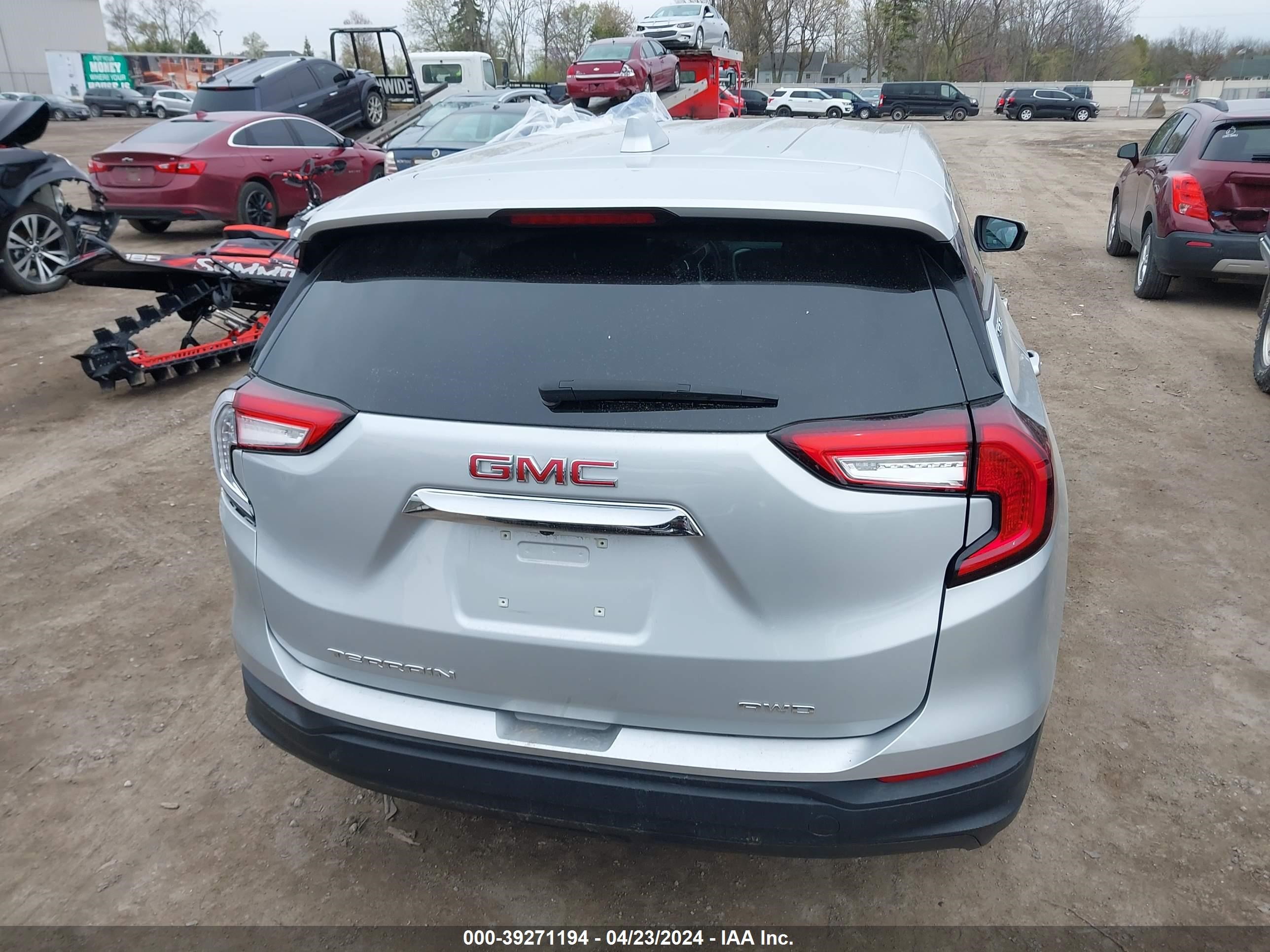 2022 GMC Terrain Awd Sle vin: 3GKALTEV9NL215375