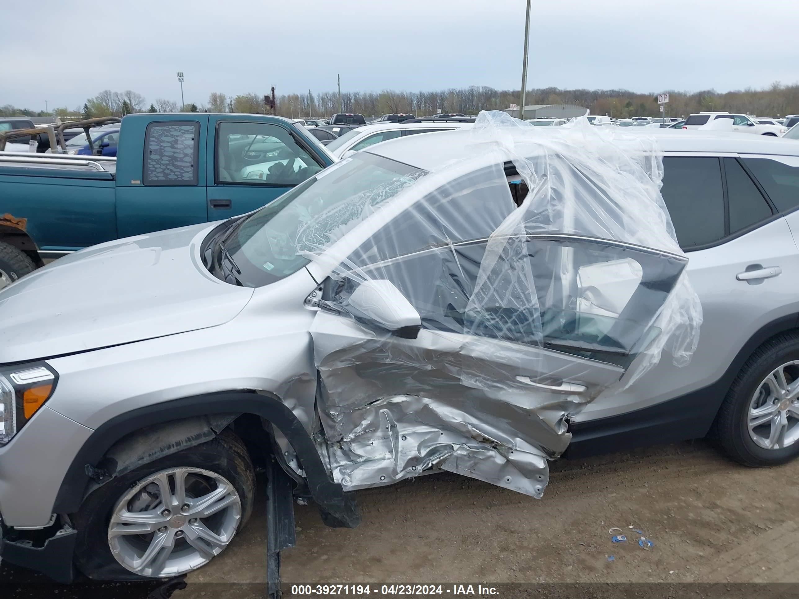 2022 GMC Terrain Awd Sle vin: 3GKALTEV9NL215375