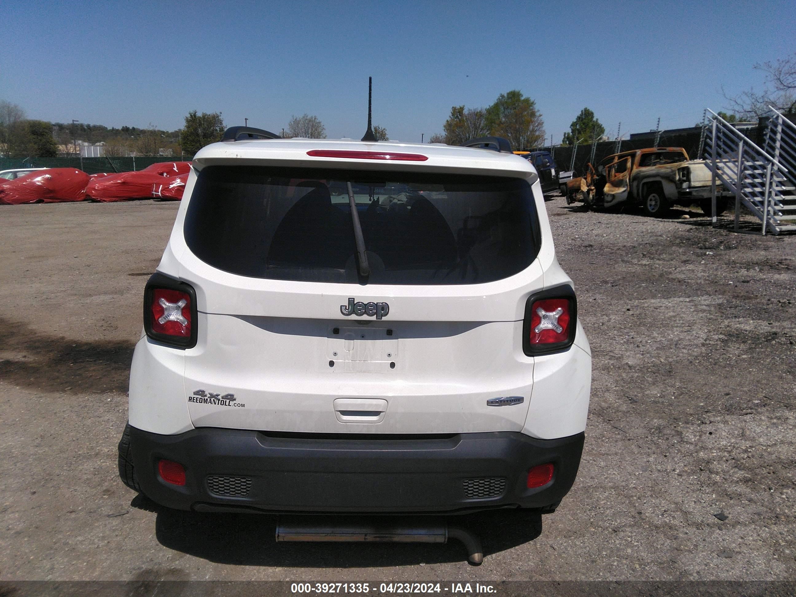 2019 Jeep Renegade Latitude 4X4 vin: ZACNJBBB2KPJ75972