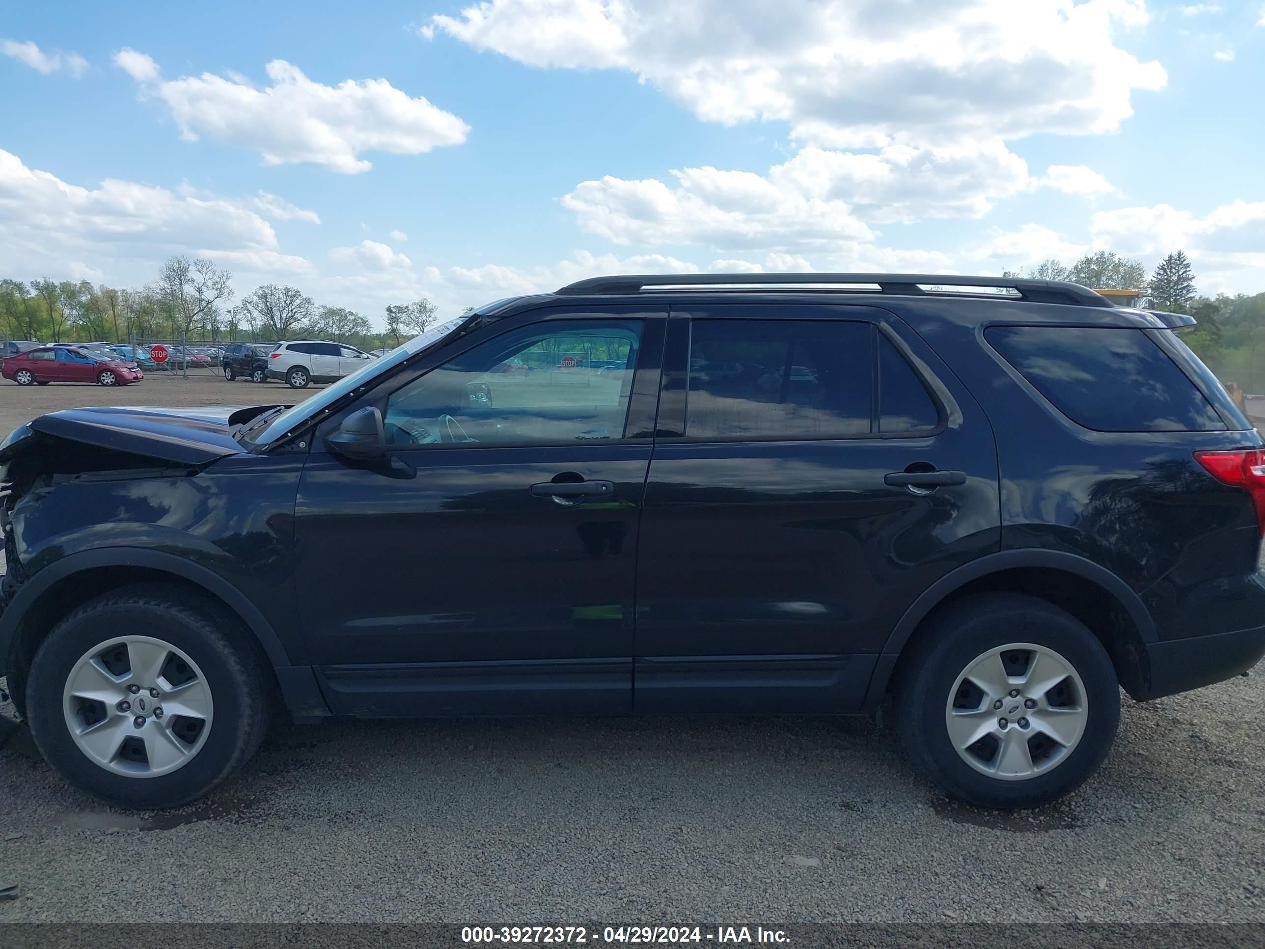 2013 Ford Explorer vin: 1FM5K8B86DGB25451