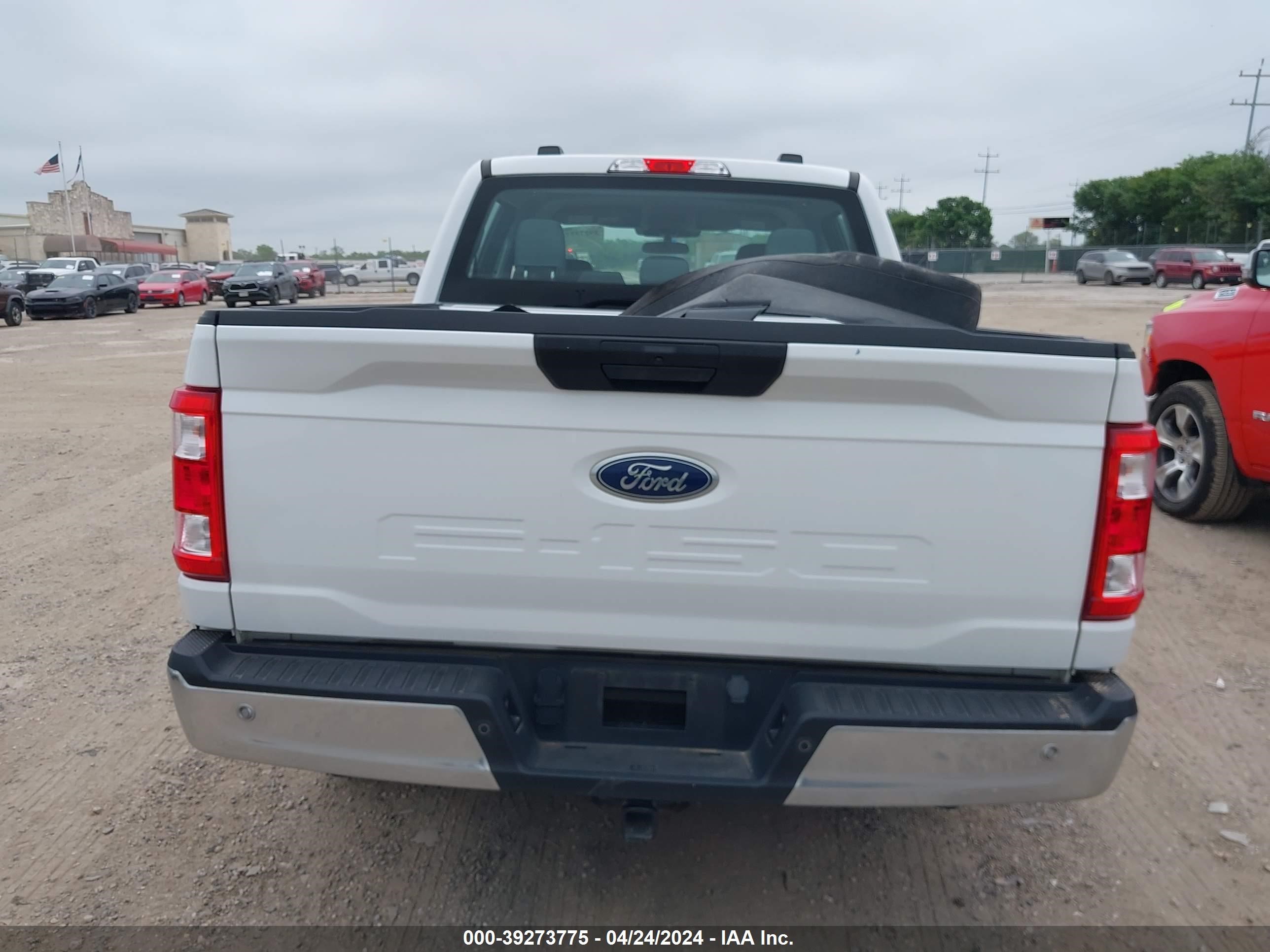 2022 Ford F-150 Xl vin: 1FTEW1C57NKE68224