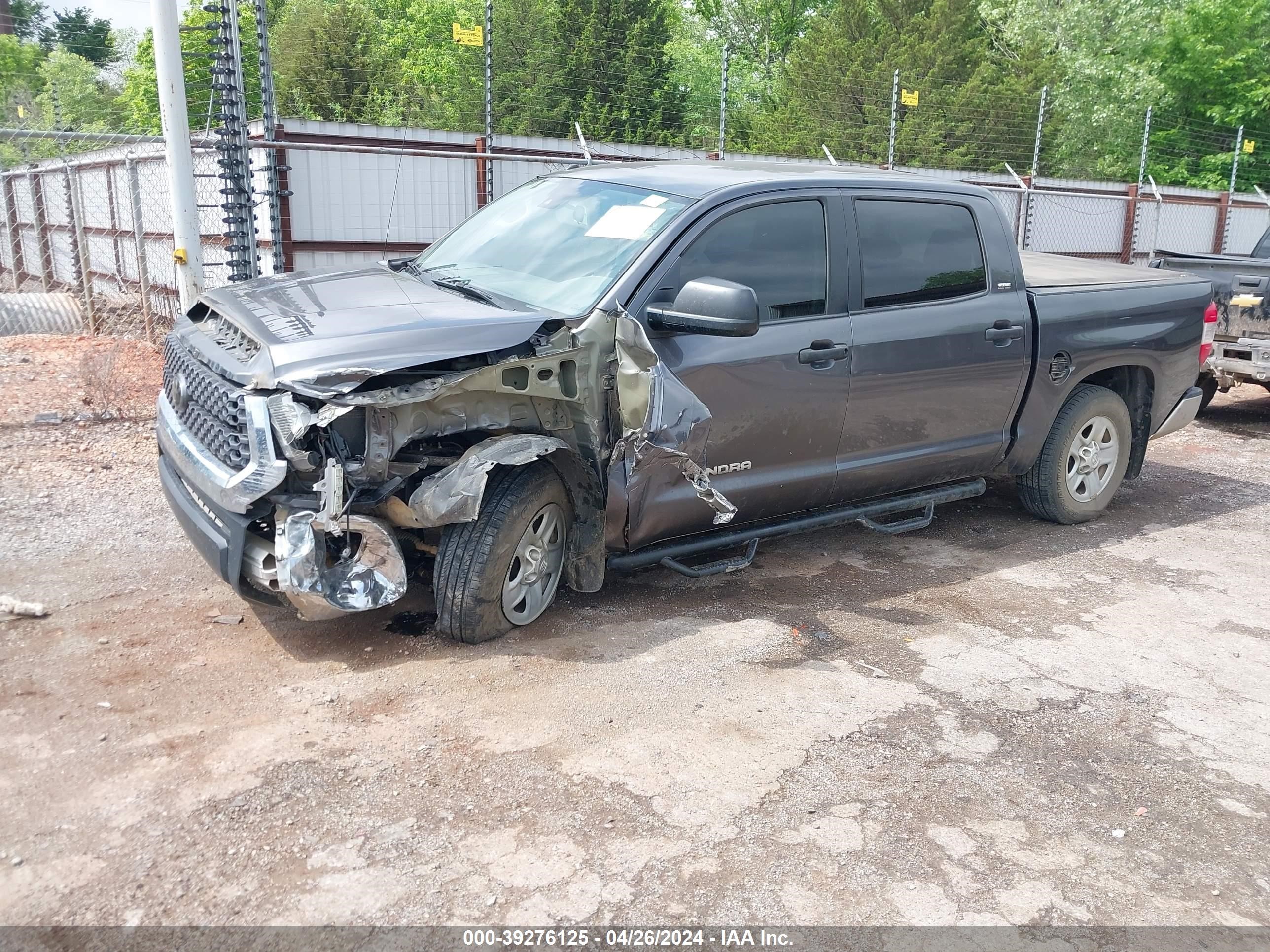 2018 Toyota Tundra Sr5 4.6L V8 vin: 5TFEM5F1XJX124860