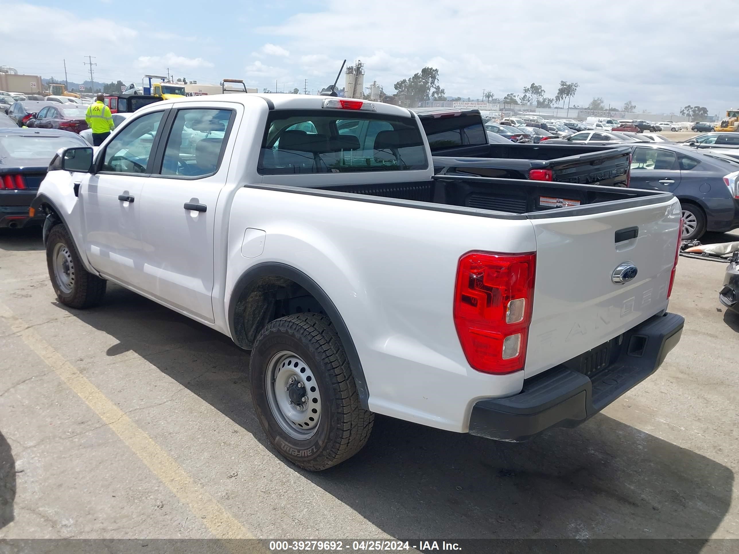 2021 Ford Ranger Xl vin: 1FTER4EHXMLD38446