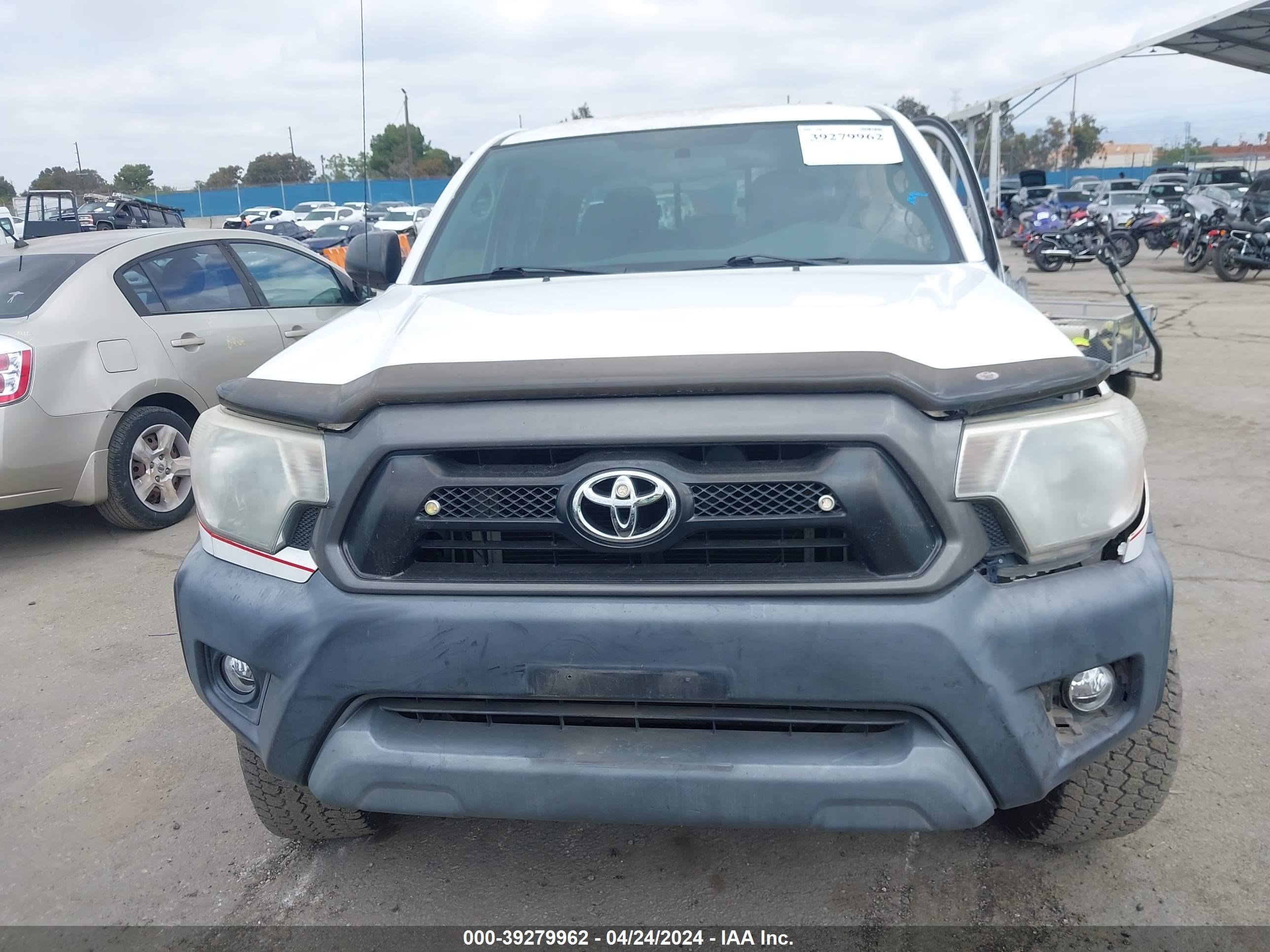 2014 Toyota Tacoma Prerunner vin: 5TFJX4GN3EX027166