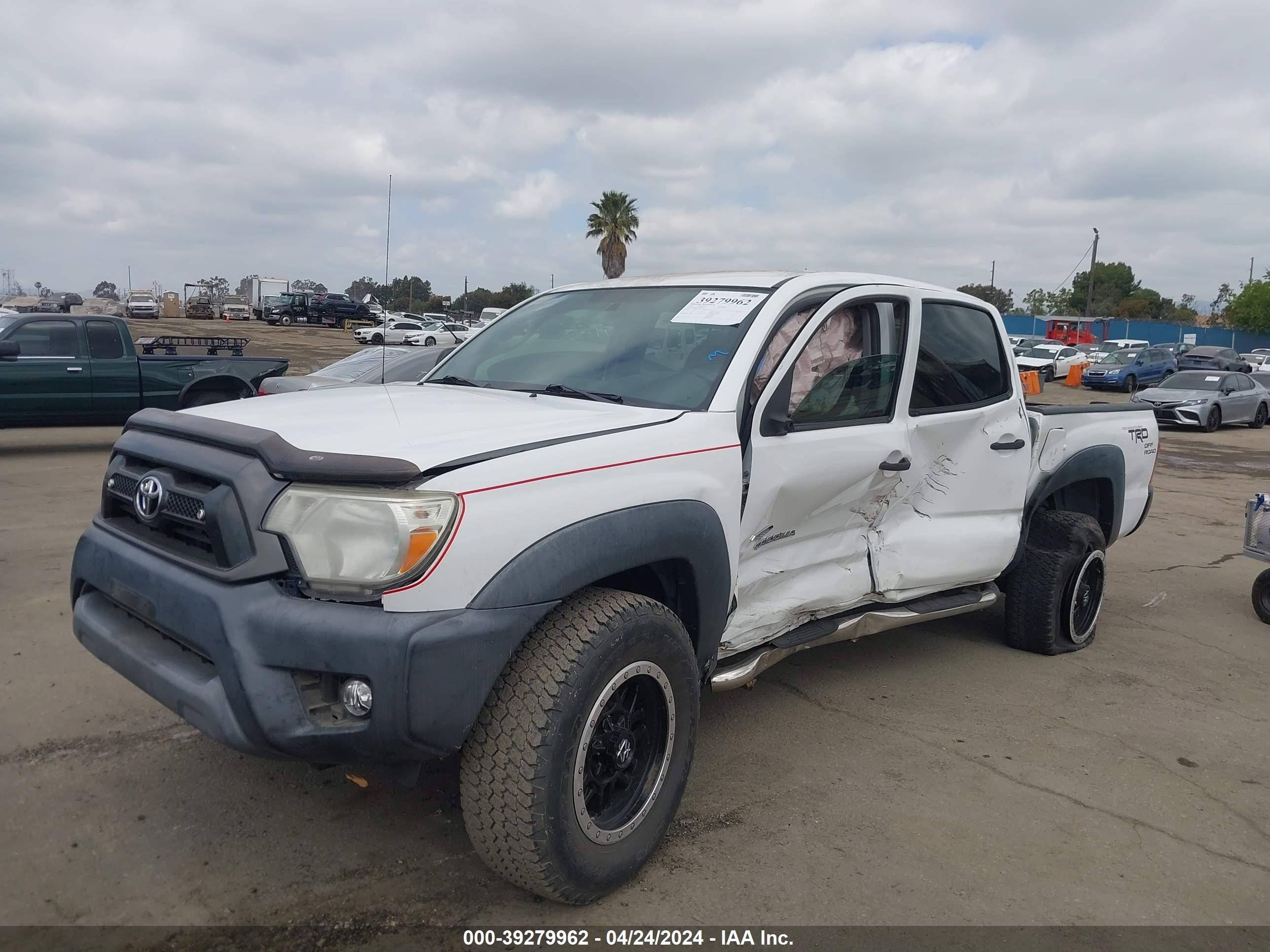 2014 Toyota Tacoma Prerunner vin: 5TFJX4GN3EX027166