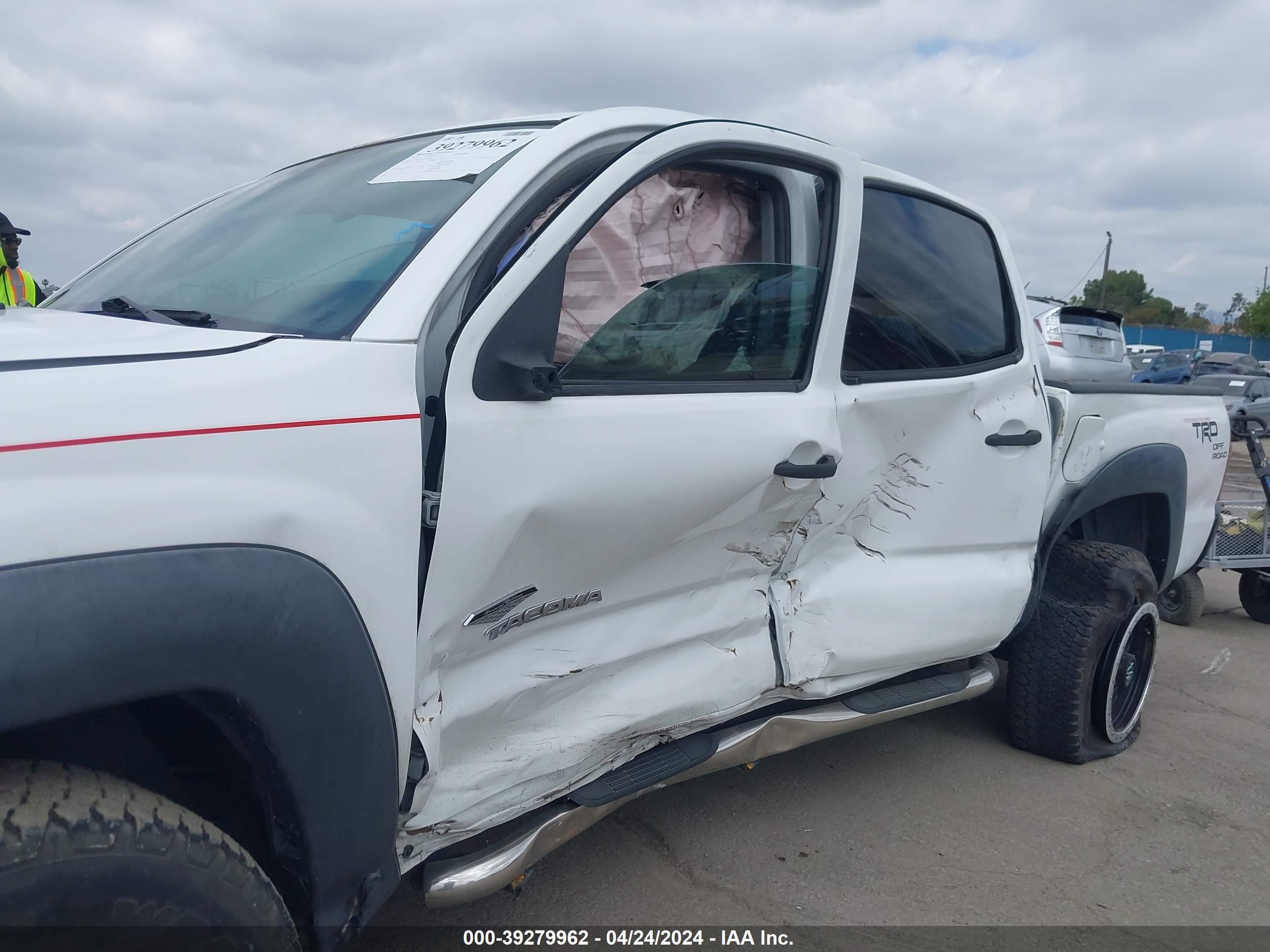 2014 Toyota Tacoma Prerunner vin: 5TFJX4GN3EX027166