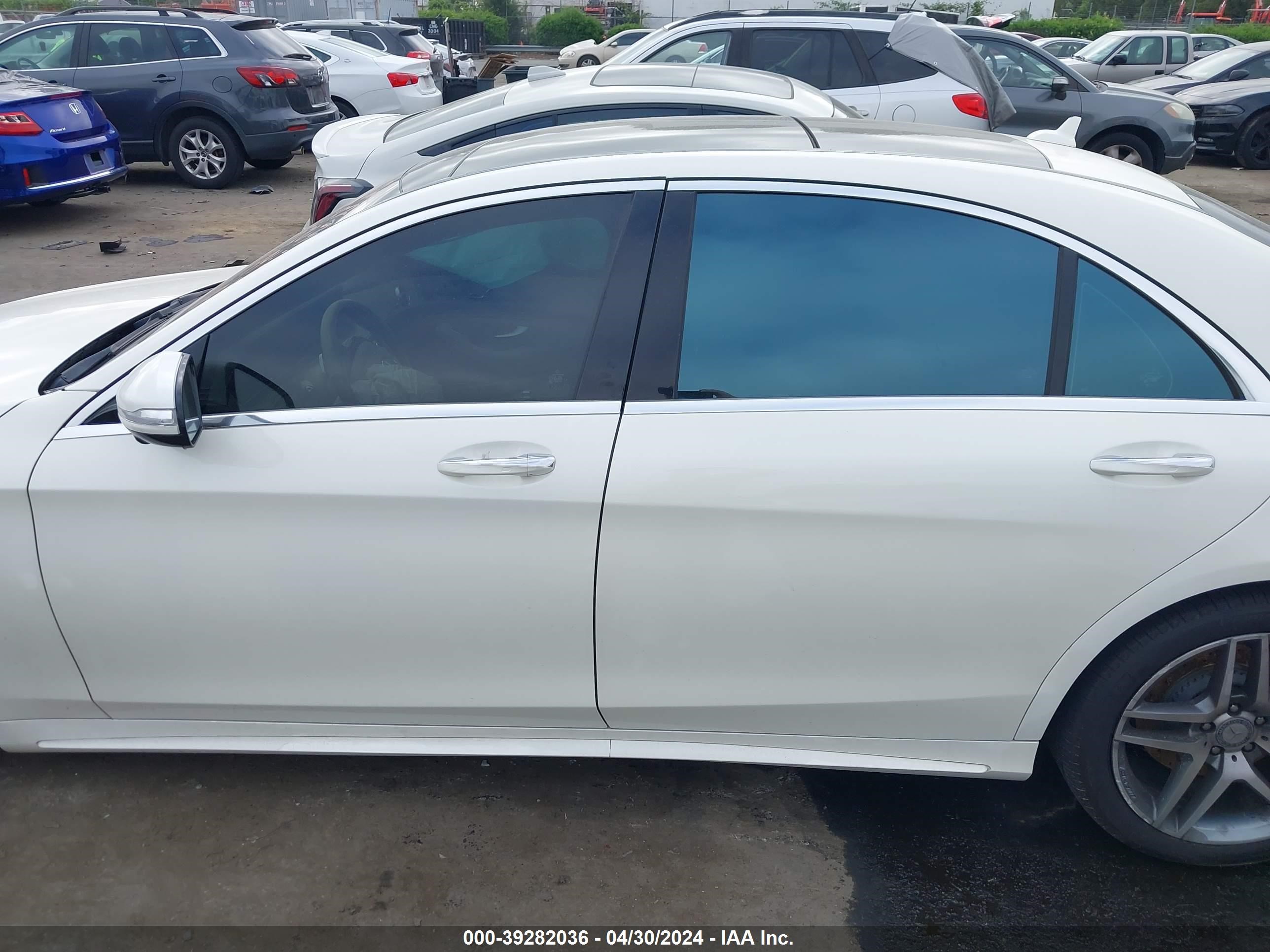 2015 Mercedes-Benz S 550 4Matic vin: WDDUG8FB4FA185263