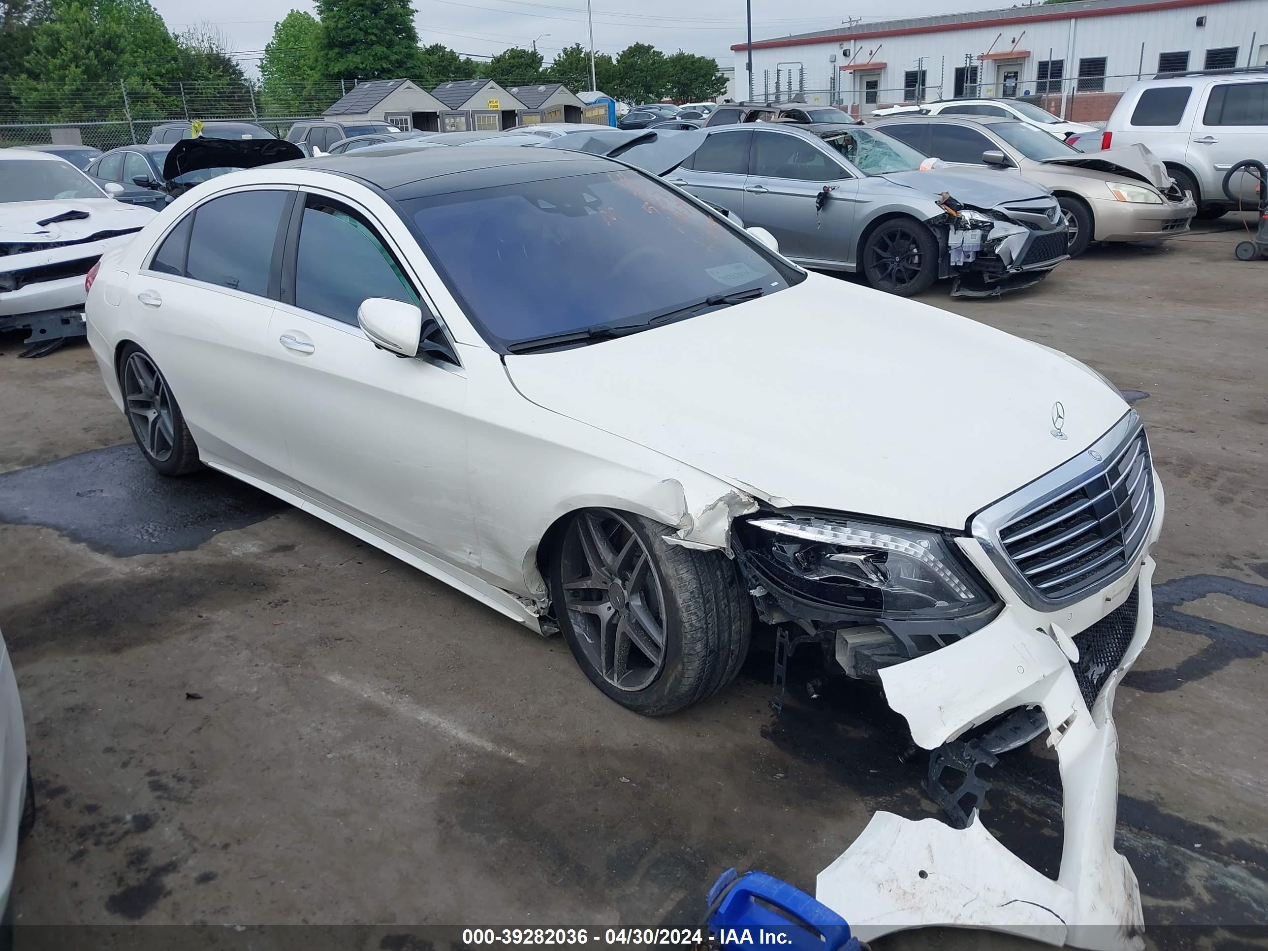 2015 Mercedes-Benz S 550 4Matic vin: WDDUG8FB4FA185263